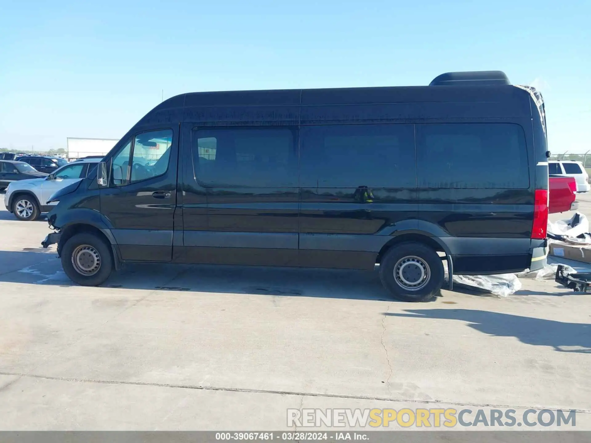 15 fotografías del automóvil dañado WDZPF1ED9KT015113 MERCEDES-BENZ SPRINTER 2500 2019