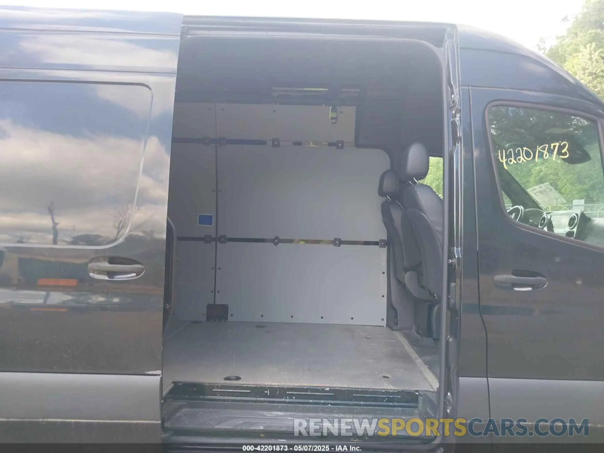 8 fotografías del automóvil dañado W1W4ECVY2LT022043 MERCEDES-BENZ SPRINTER 2500 2020