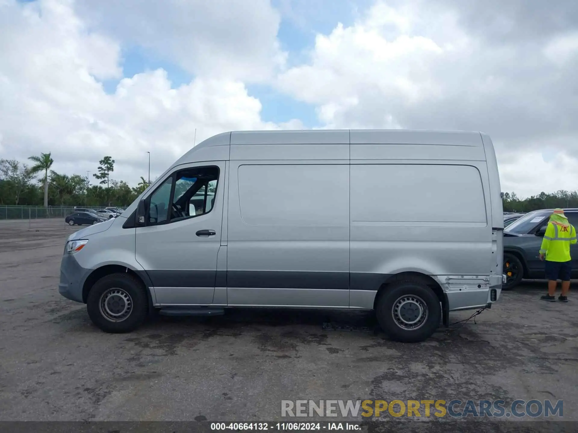 15 fotografías del automóvil dañado W1Y40BHY4LT025490 MERCEDES-BENZ SPRINTER 2500 2020