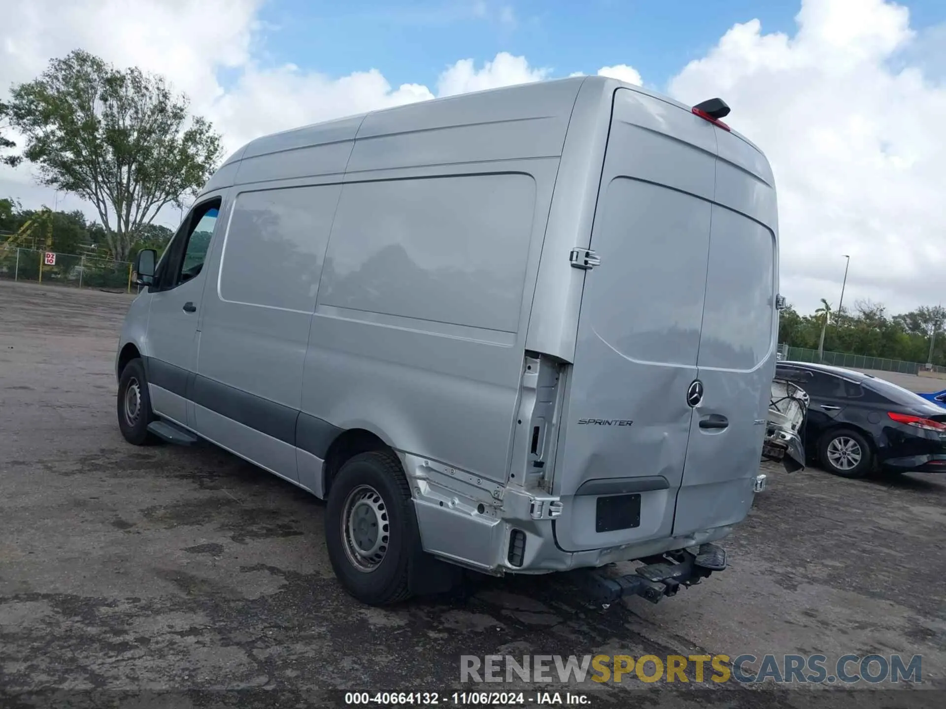 3 fotografías del automóvil dañado W1Y40BHY4LT025490 MERCEDES-BENZ SPRINTER 2500 2020
