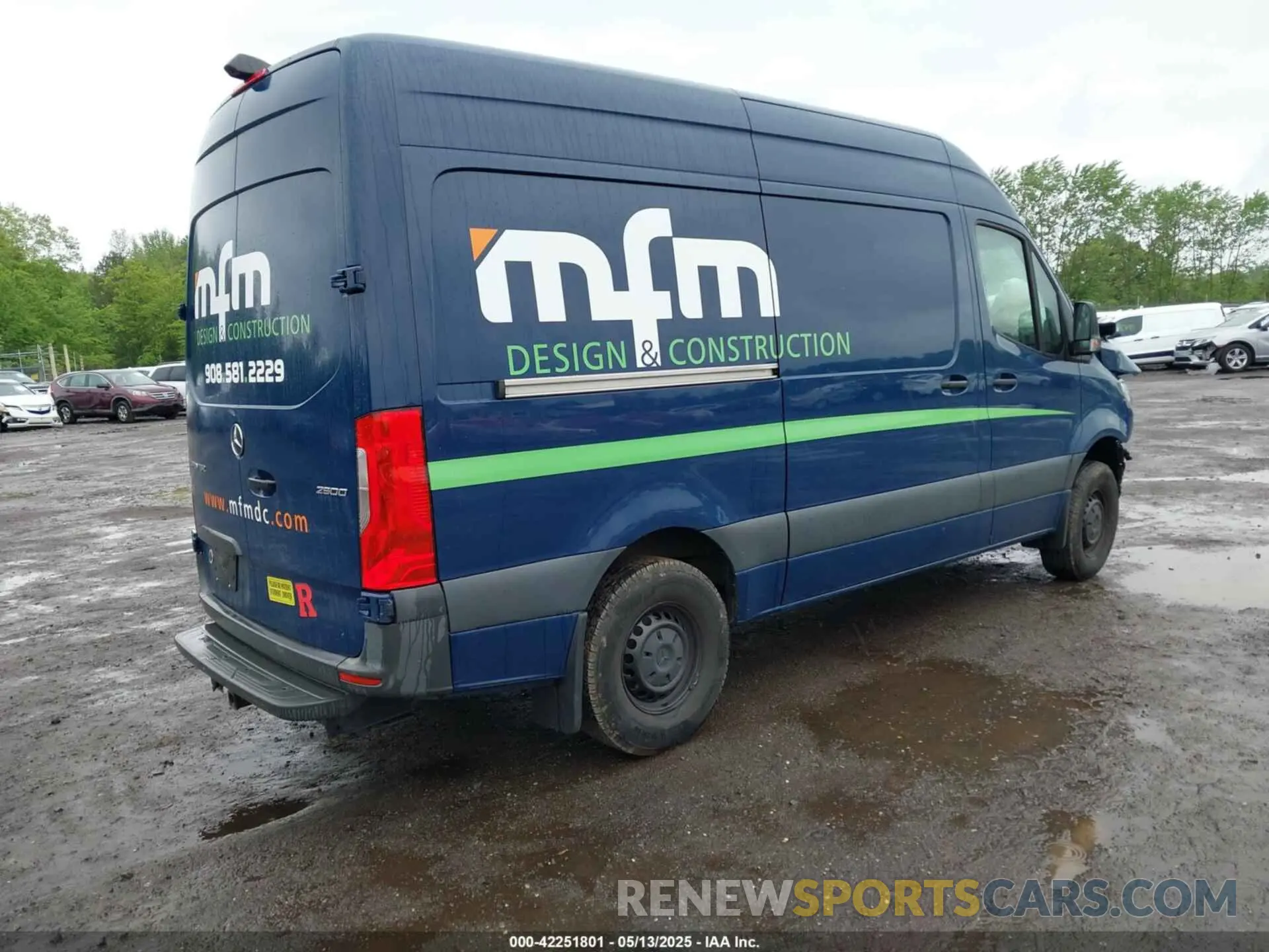 4 fotografías del automóvil dañado W1Y40BHYXLT032850 MERCEDES-BENZ SPRINTER 2500 2020