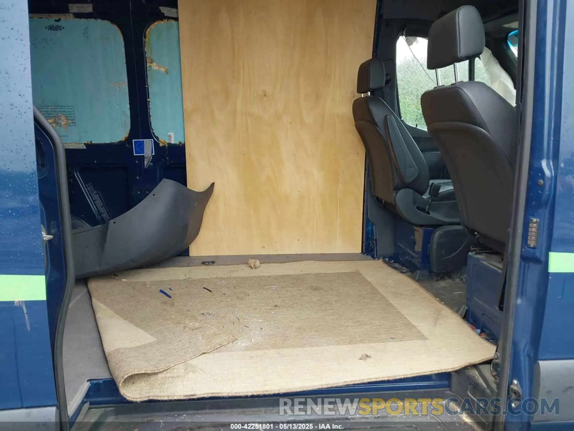 8 fotografías del automóvil dañado W1Y40BHYXLT032850 MERCEDES-BENZ SPRINTER 2500 2020