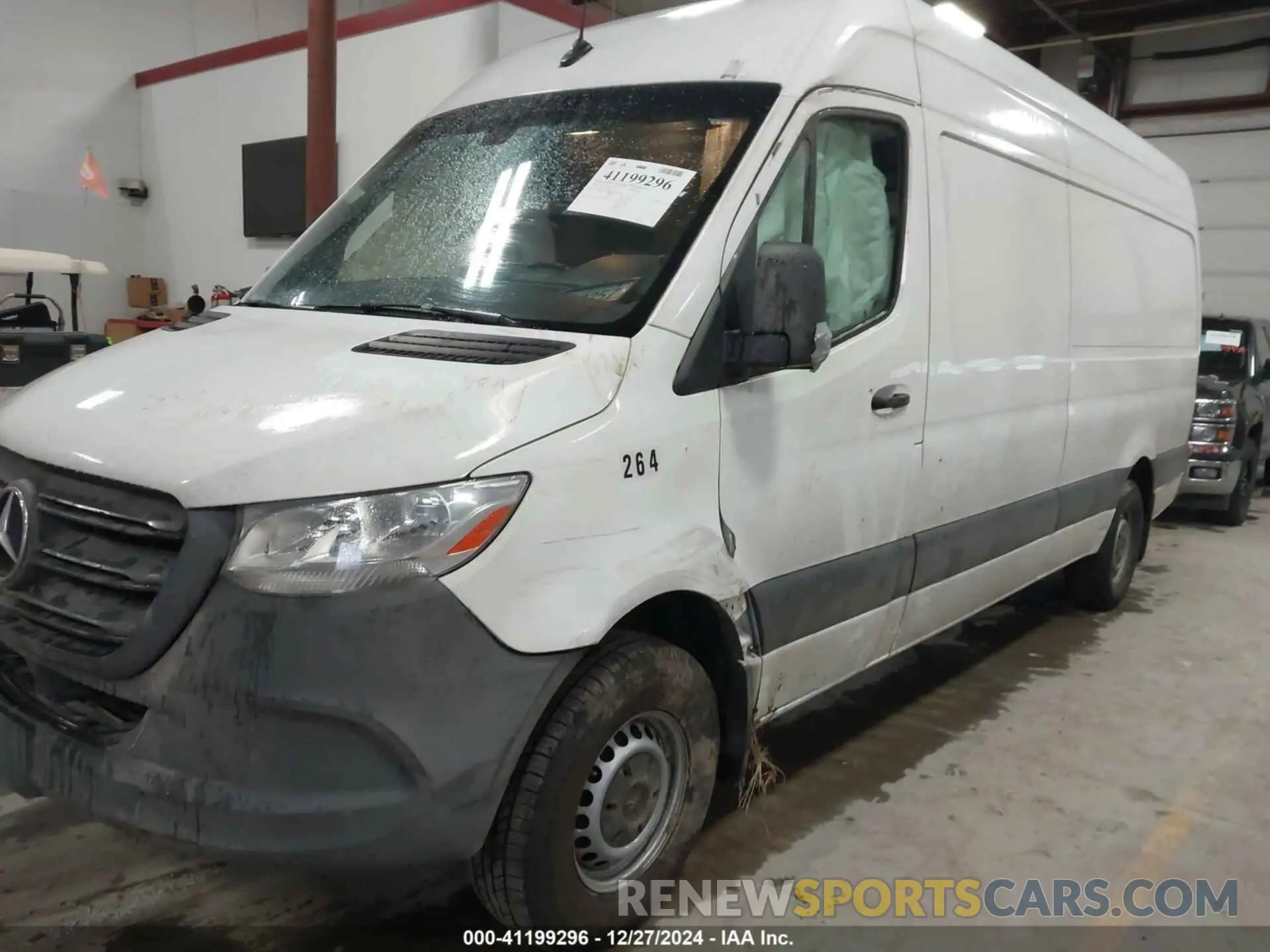 2 fotografías del automóvil dañado W1Y40CHY1LT037120 MERCEDES-BENZ SPRINTER 2500 2020
