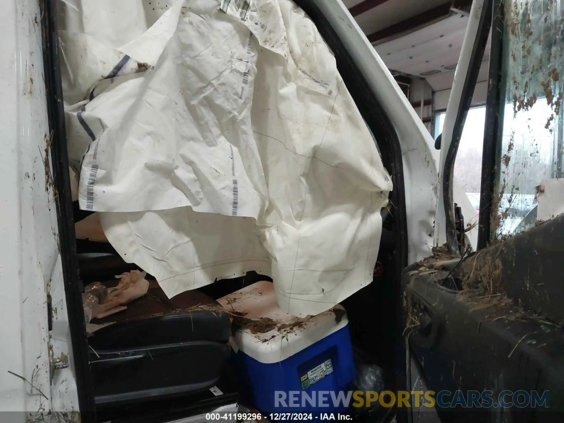 5 fotografías del automóvil dañado W1Y40CHY1LT037120 MERCEDES-BENZ SPRINTER 2500 2020
