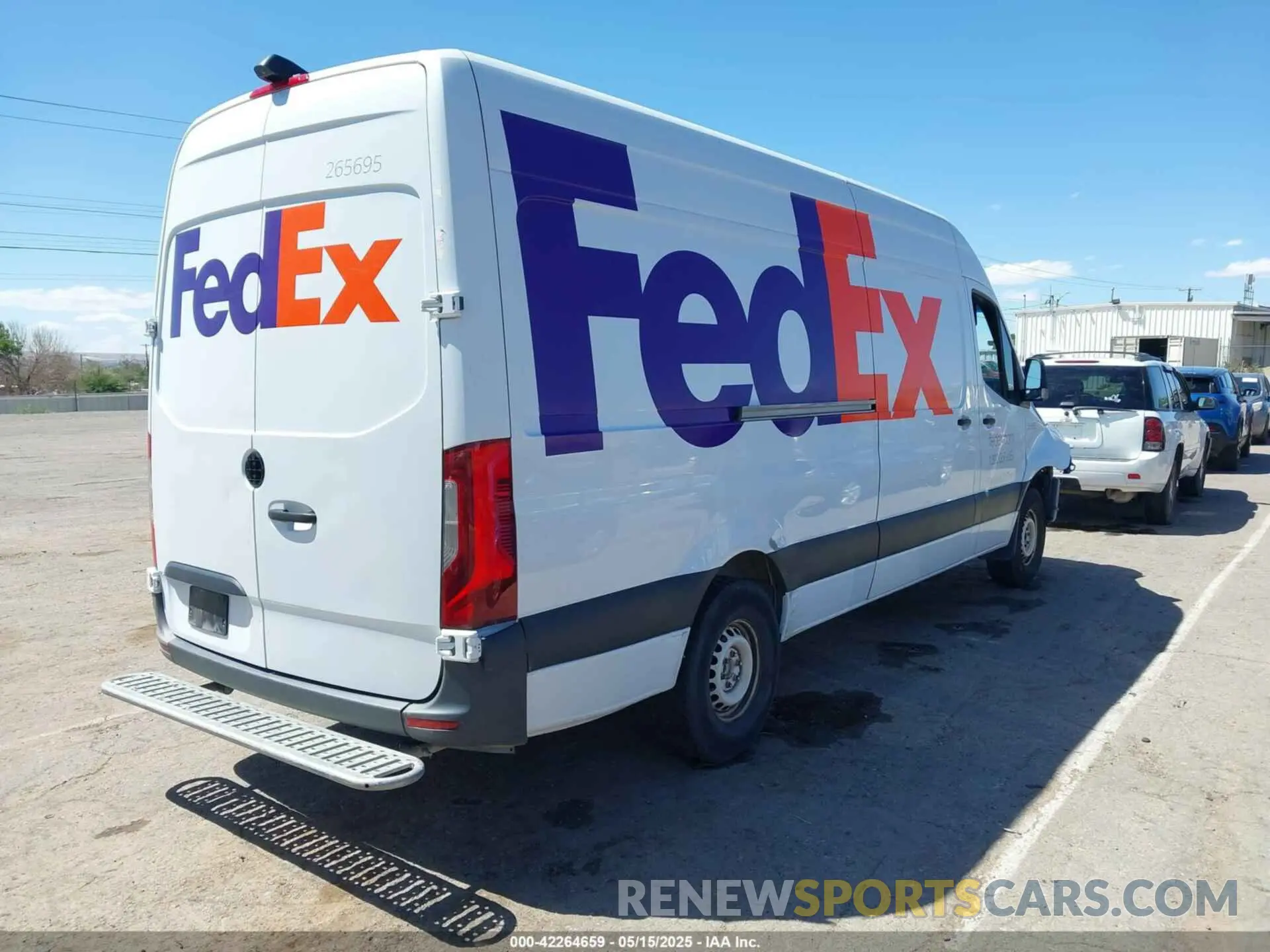 4 fotografías del automóvil dañado W1Y4ECHYXLP241392 MERCEDES-BENZ SPRINTER 2500 2020