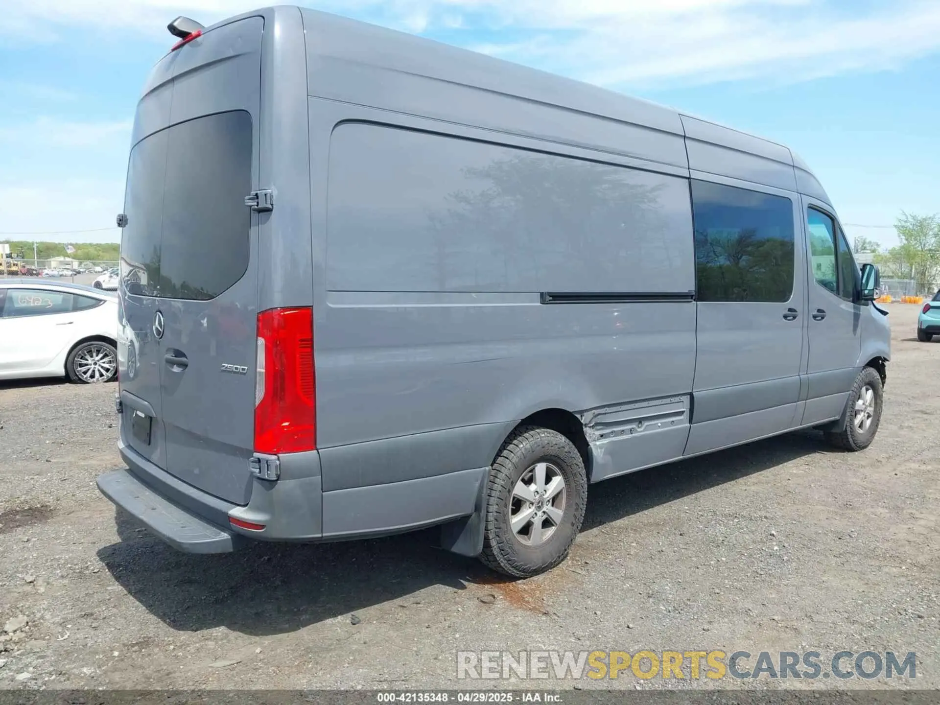 4 fotografías del automóvil dañado W1W4ECHY4MT079261 MERCEDES-BENZ SPRINTER 2500 2021