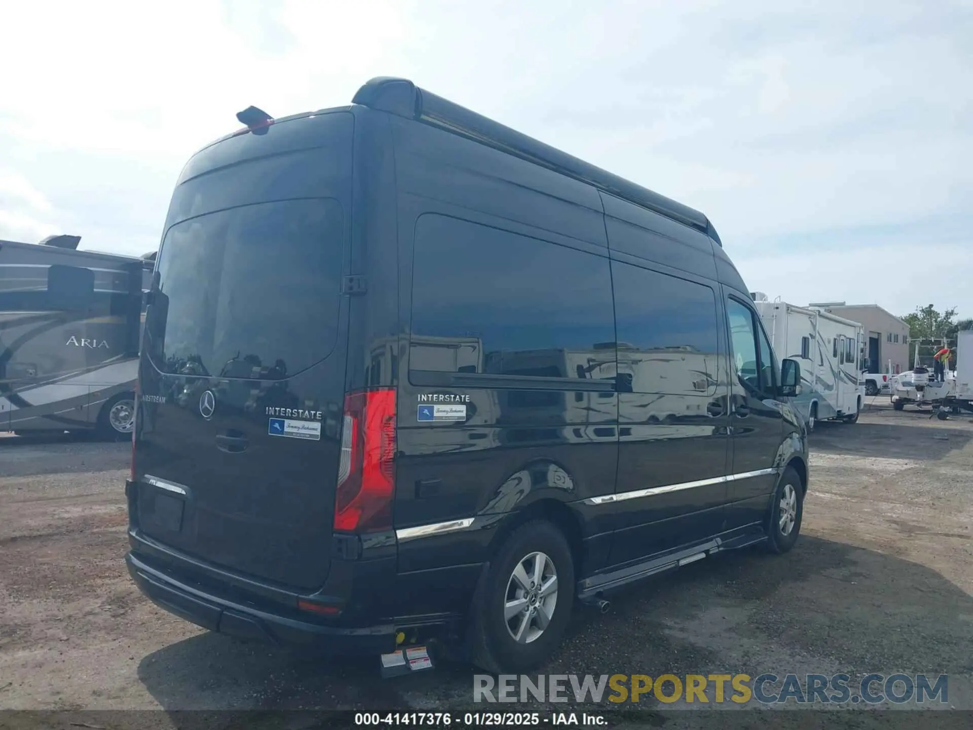 4 fotografías del automóvil dañado W1X4EBHY8MP408560 MERCEDES-BENZ SPRINTER 2500 2021