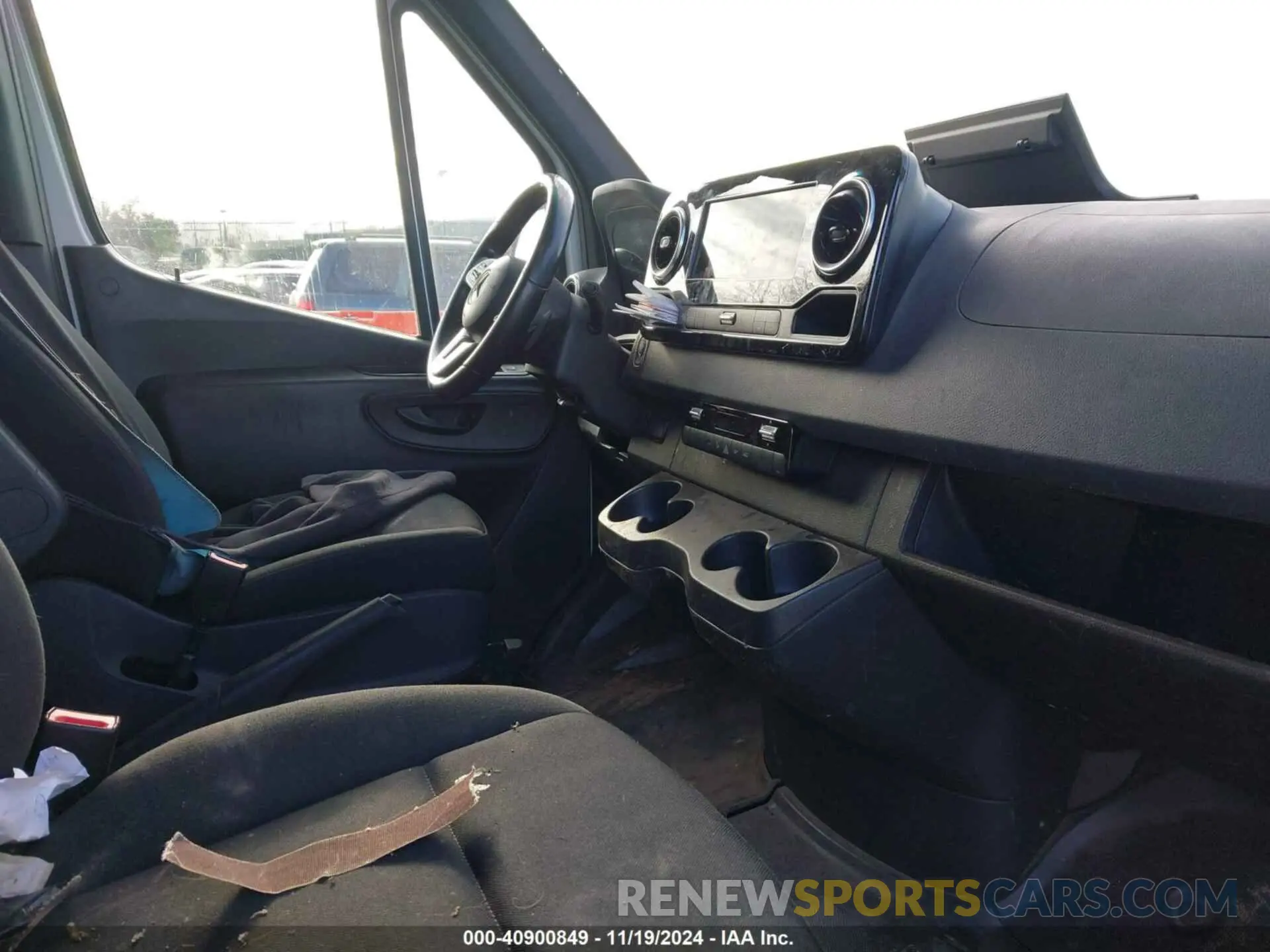 5 fotografías del automóvil dañado W1Y40BHY2MT044699 MERCEDES-BENZ SPRINTER 2500 2021