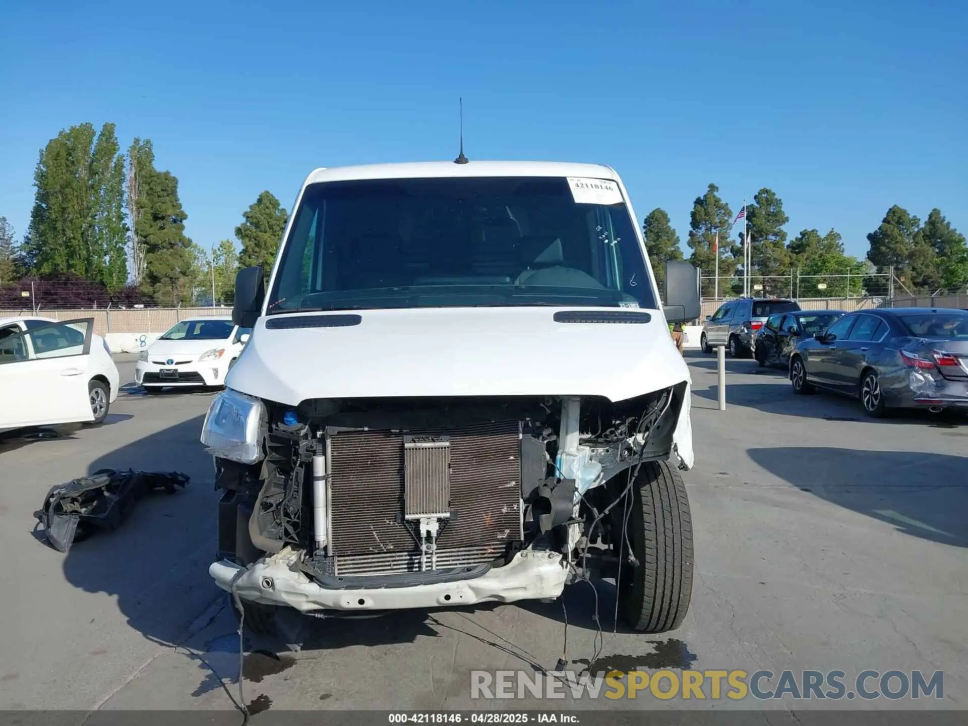 13 fotografías del automóvil dañado W1Y4EBHY8MT075330 MERCEDES-BENZ SPRINTER 2500 2021