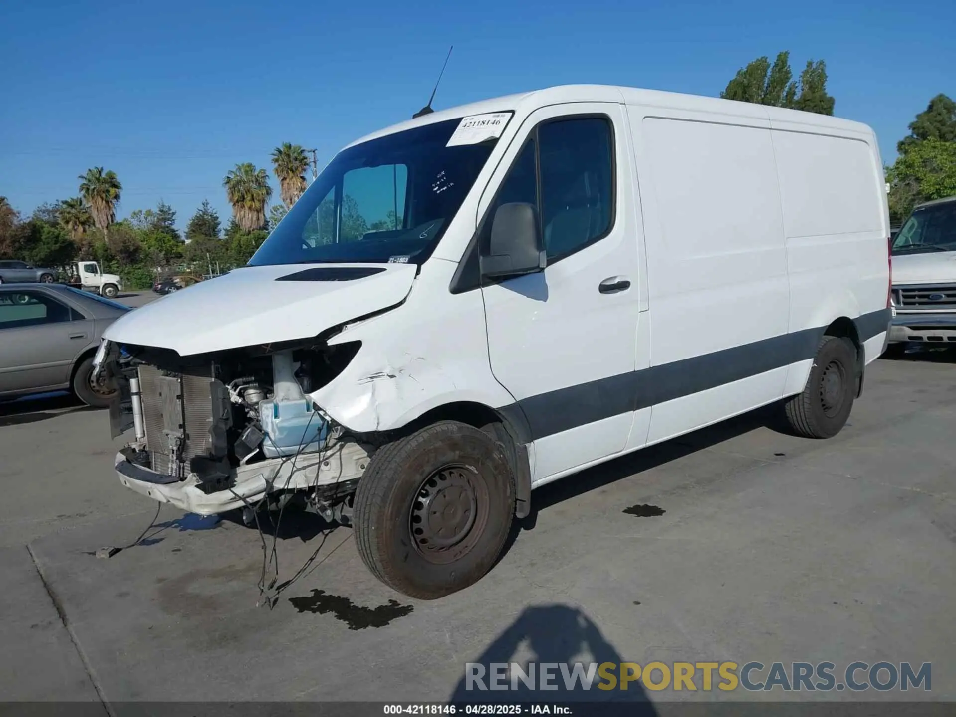 2 fotografías del automóvil dañado W1Y4EBHY8MT075330 MERCEDES-BENZ SPRINTER 2500 2021