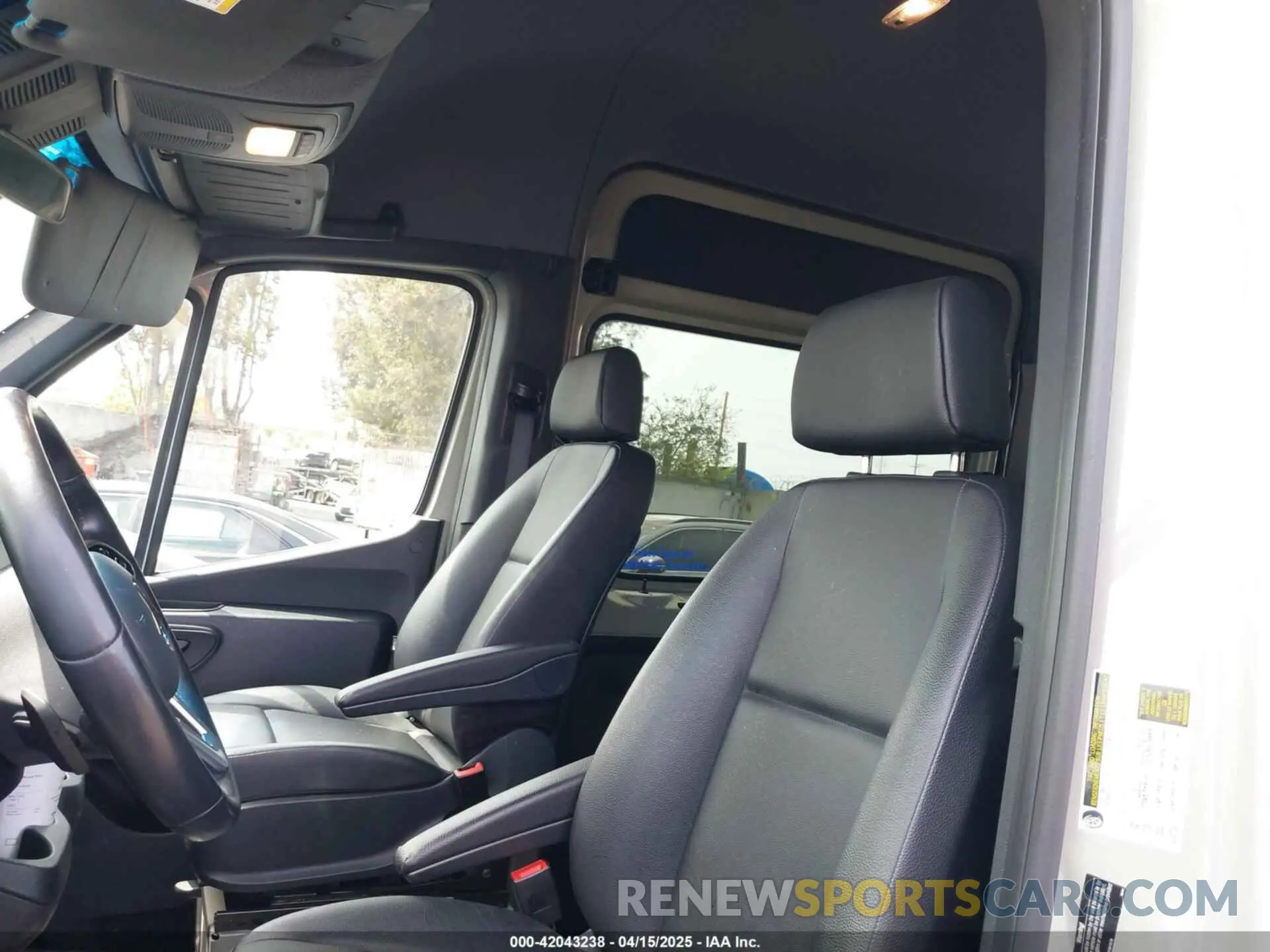 19 fotografías del automóvil dañado W1Z40FHYXNT087420 MERCEDES-BENZ SPRINTER 2500 2022