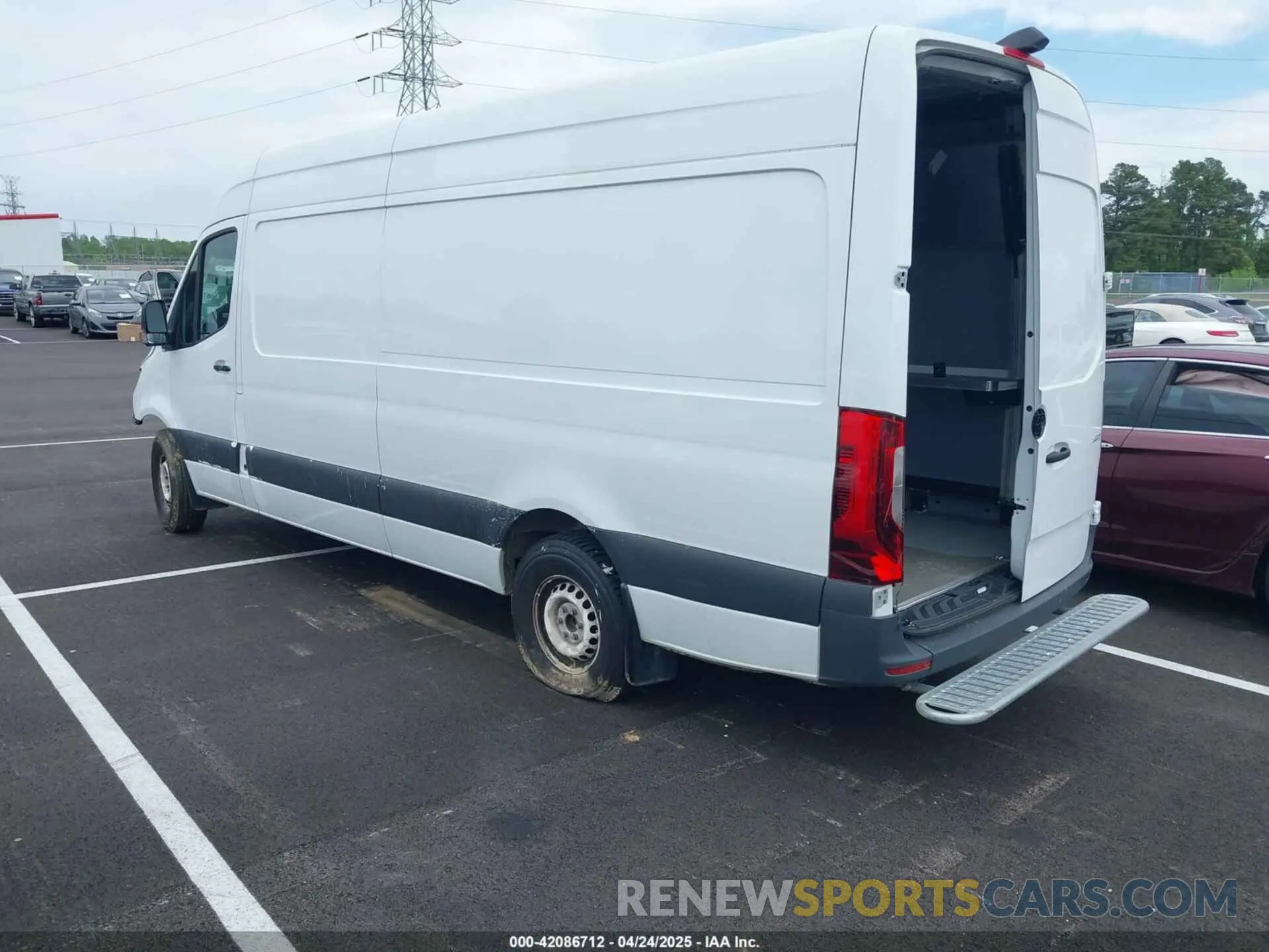 3 fotografías del automóvil dañado W1Y4KCHY9PT138583 MERCEDES-BENZ SPRINTER 2500 2023