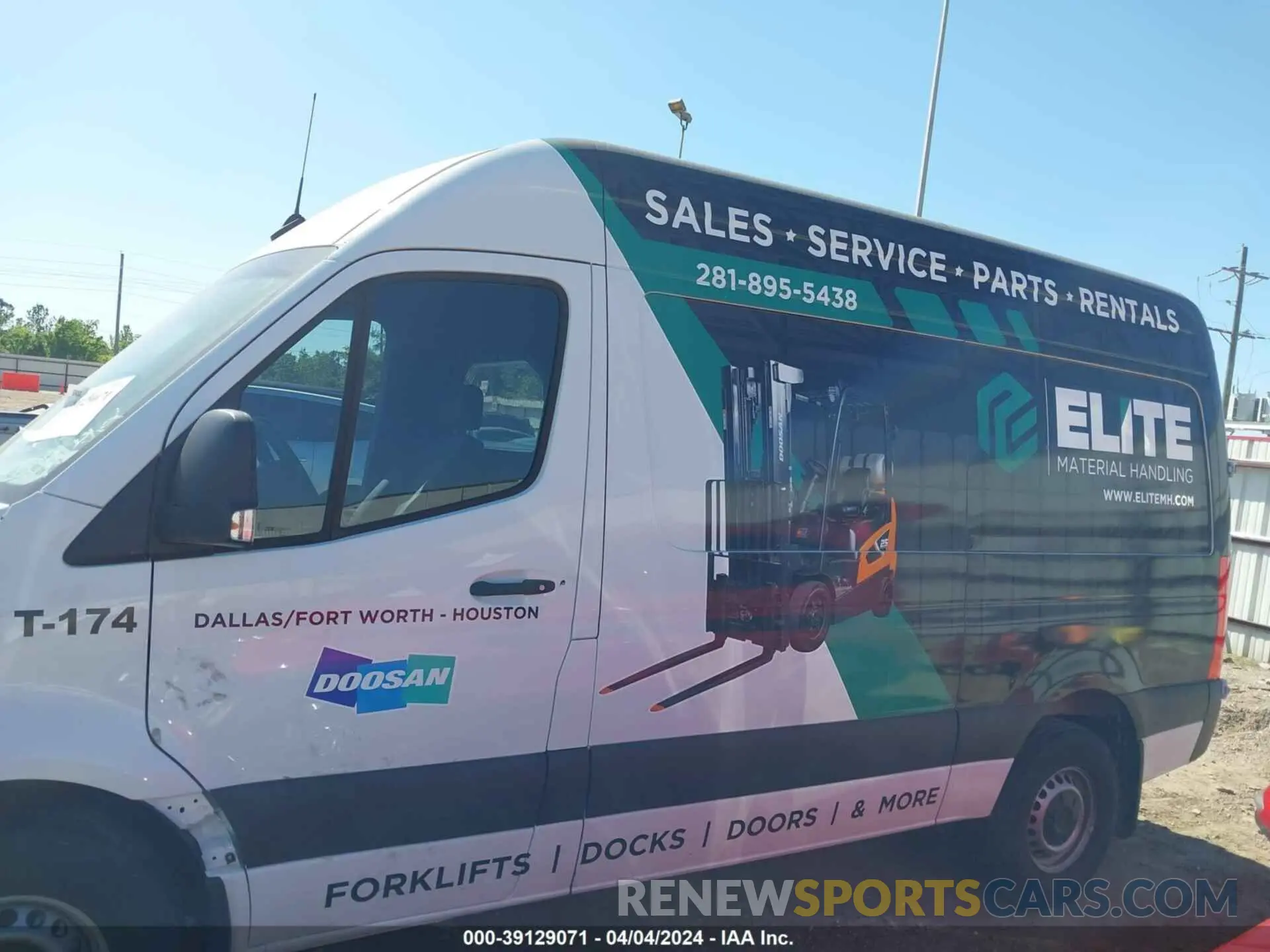 15 fotografías del automóvil dañado W1Y4NBHY4PT114676 MERCEDES-BENZ SPRINTER 2500 2023