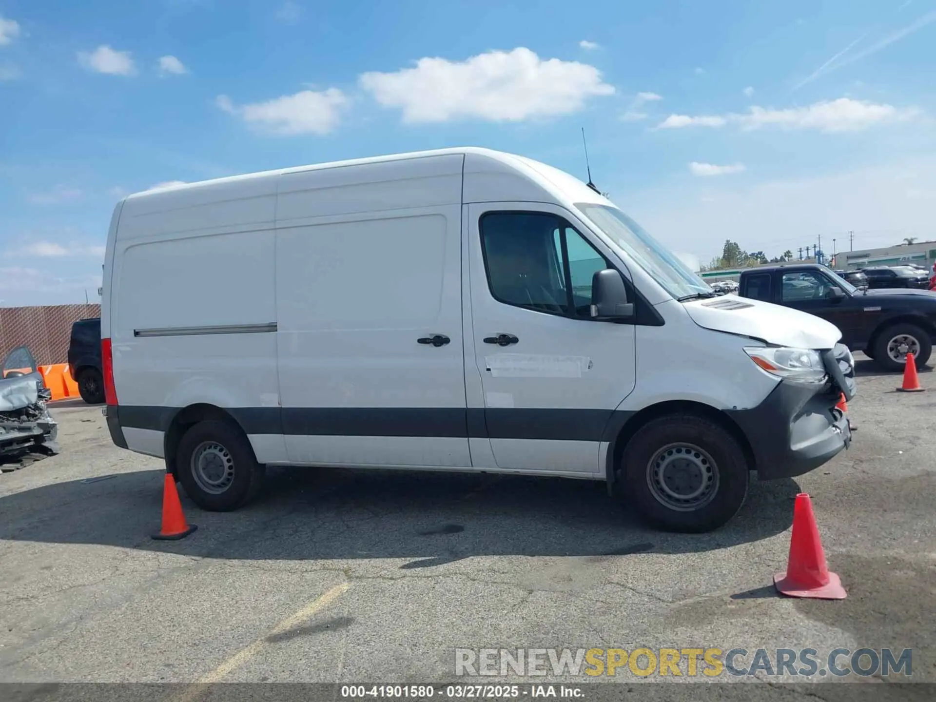 13 fotografías del automóvil dañado W1Y4NBHY8PT148071 MERCEDES-BENZ SPRINTER 2500 2023
