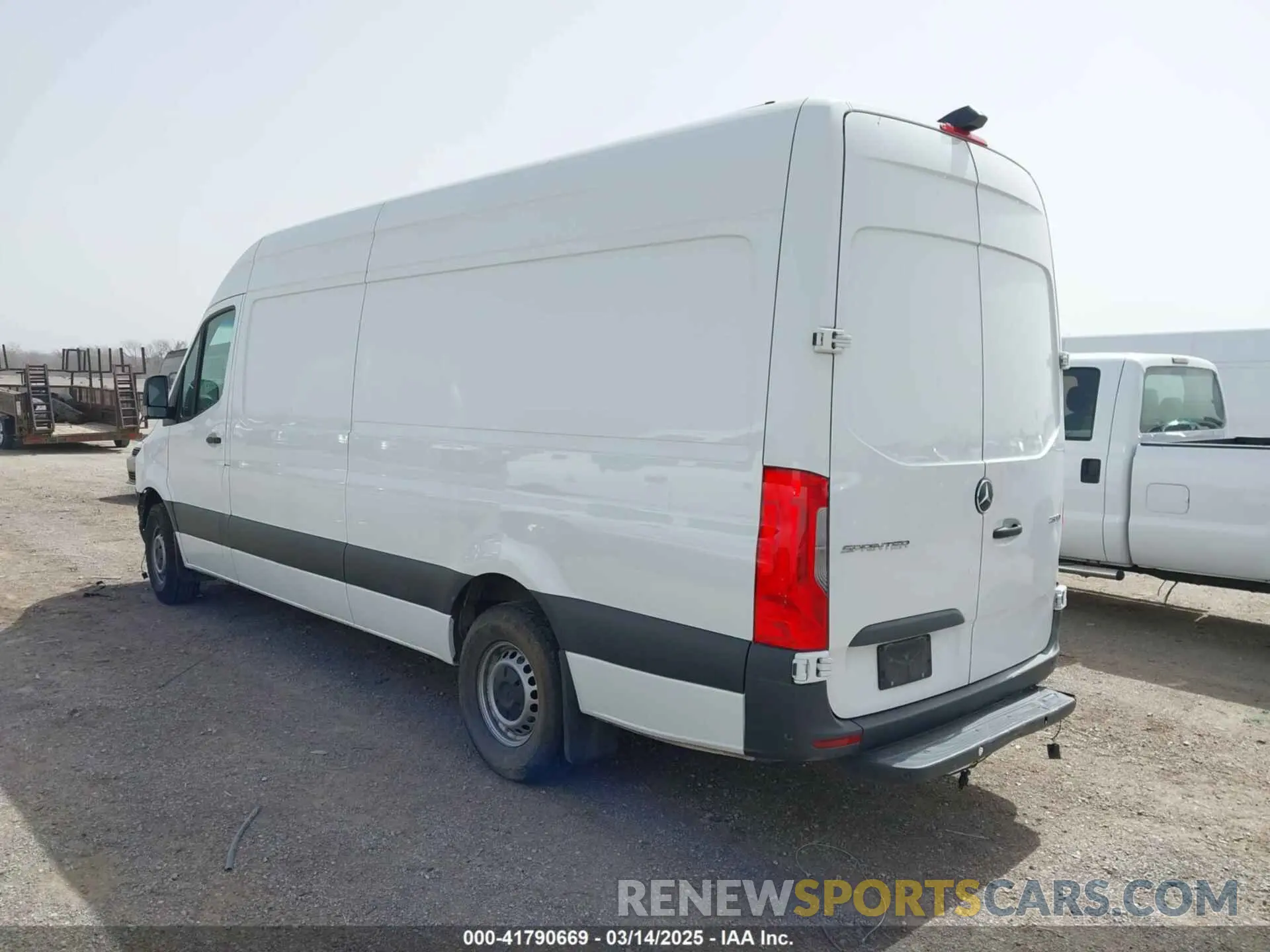 3 fotografías del automóvil dañado W1Y4NCHY7PT152828 MERCEDES-BENZ SPRINTER 2500 2023