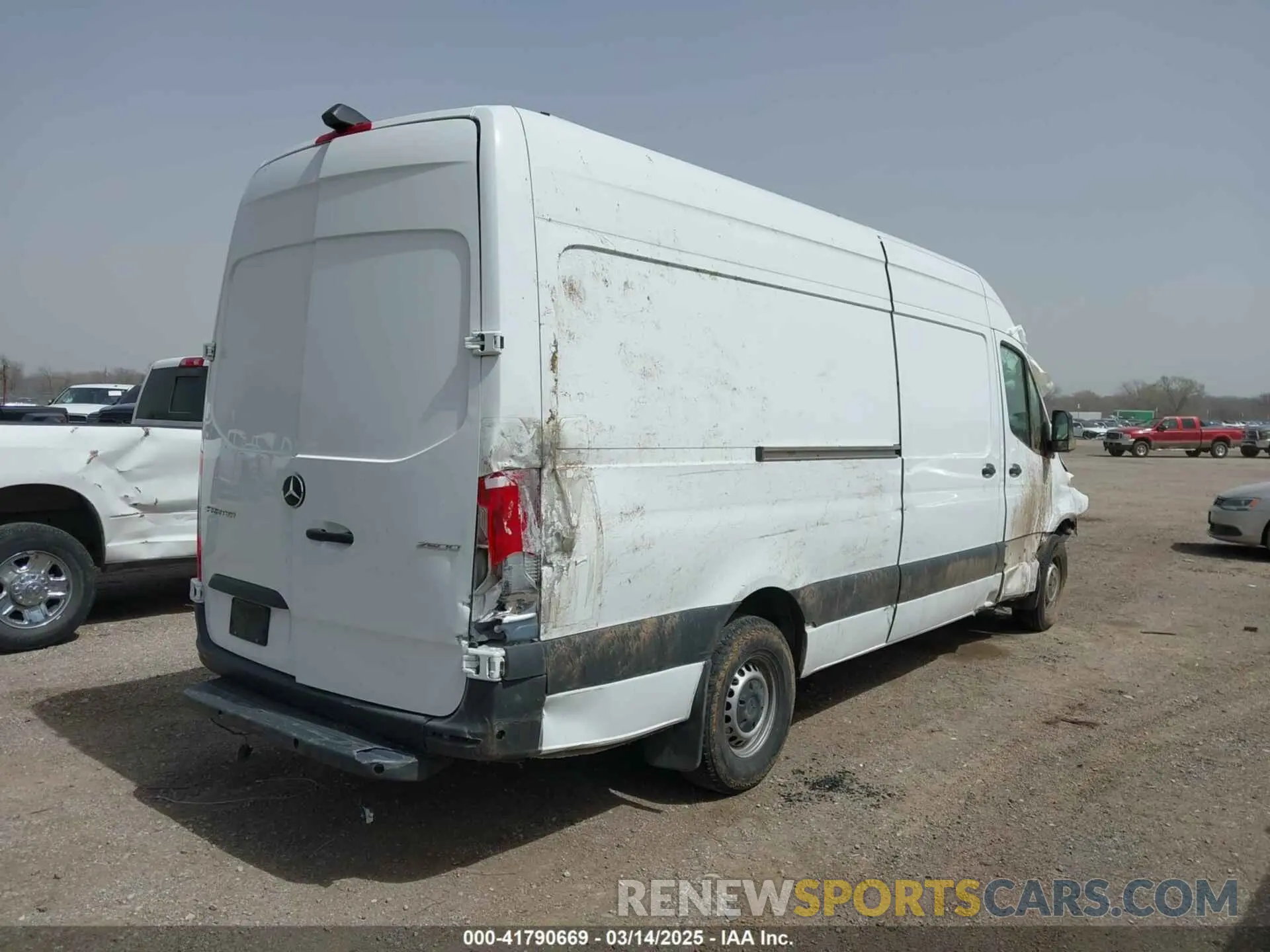 4 fotografías del automóvil dañado W1Y4NCHY7PT152828 MERCEDES-BENZ SPRINTER 2500 2023