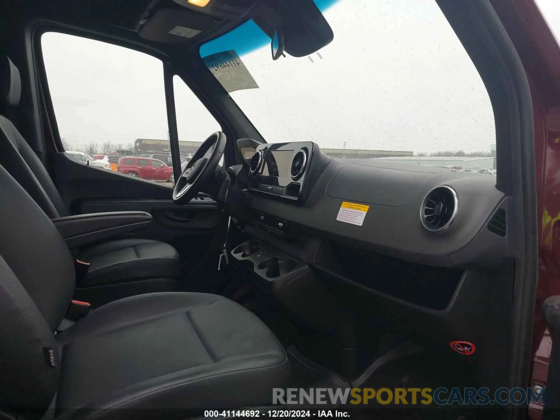 5 fotografías del automóvil dañado W1Z4KGHY6PT130055 MERCEDES-BENZ SPRINTER 2500 2023