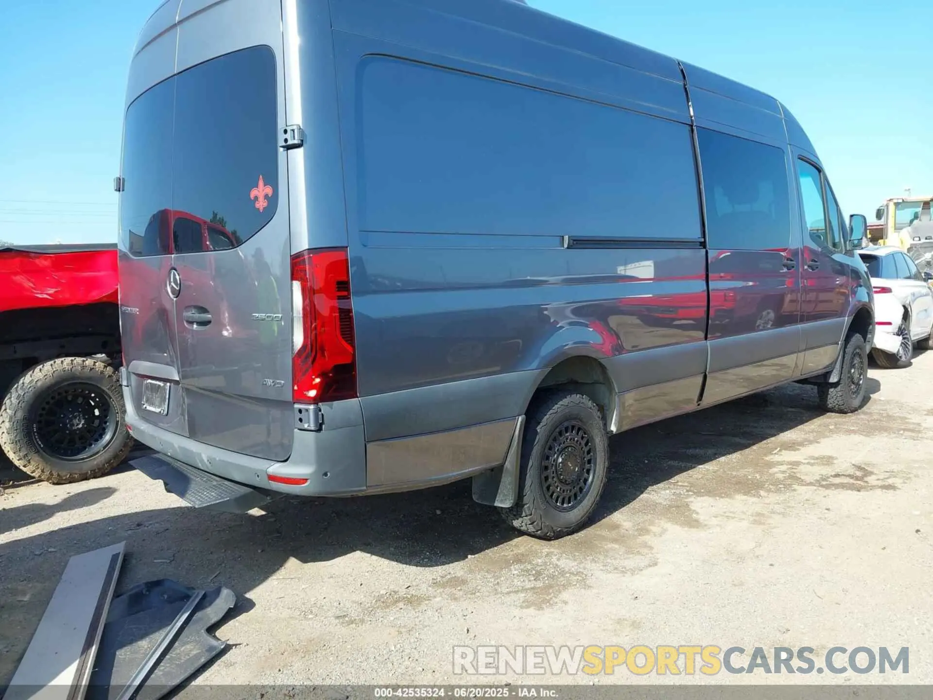 4 fotografías del automóvil dañado W1W4NCVY7RT156717 MERCEDES-BENZ SPRINTER 2500 2024