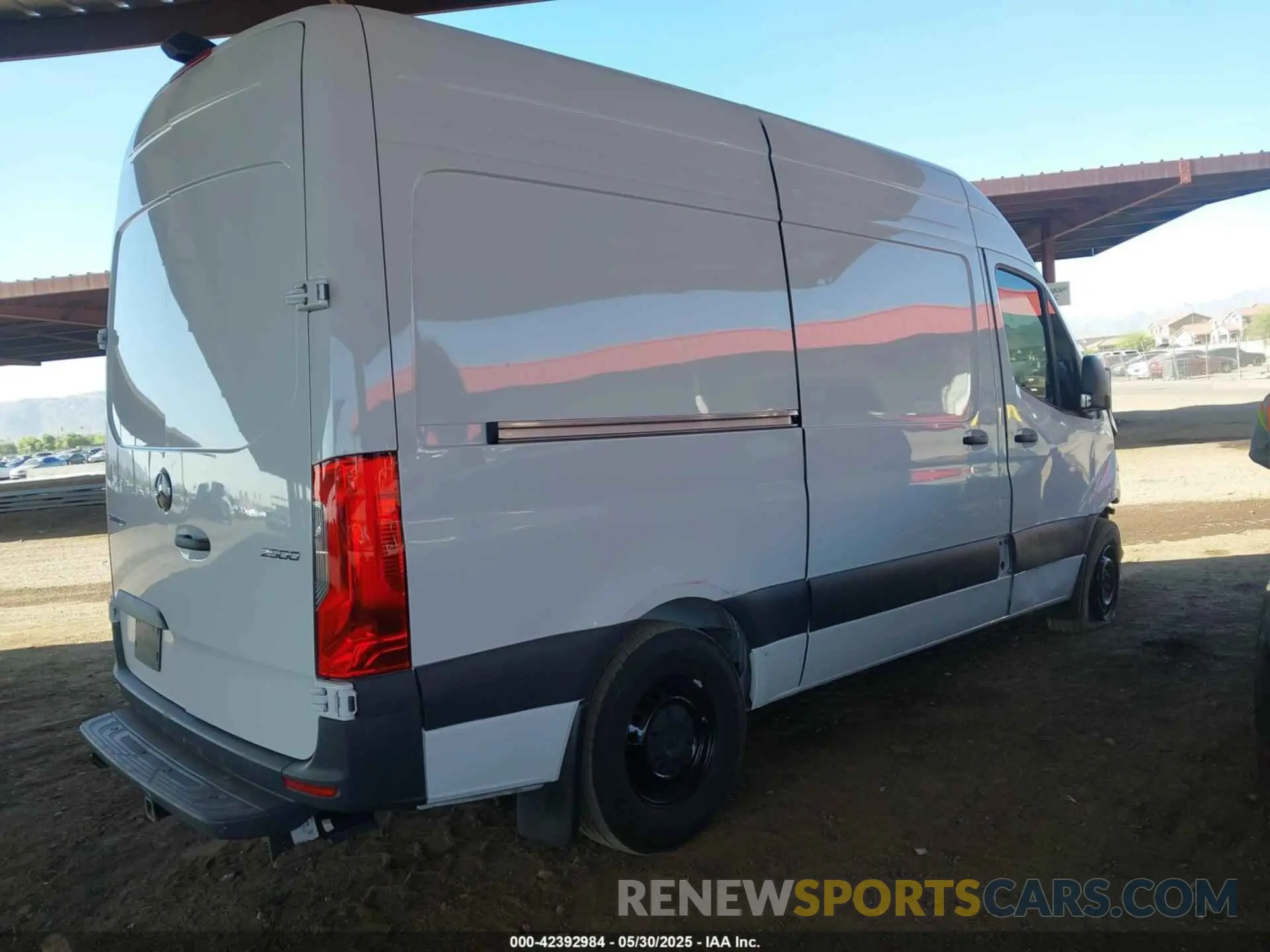 4 fotografías del automóvil dañado W1Y4KBHY1RT179769 MERCEDES-BENZ SPRINTER 2500 2024