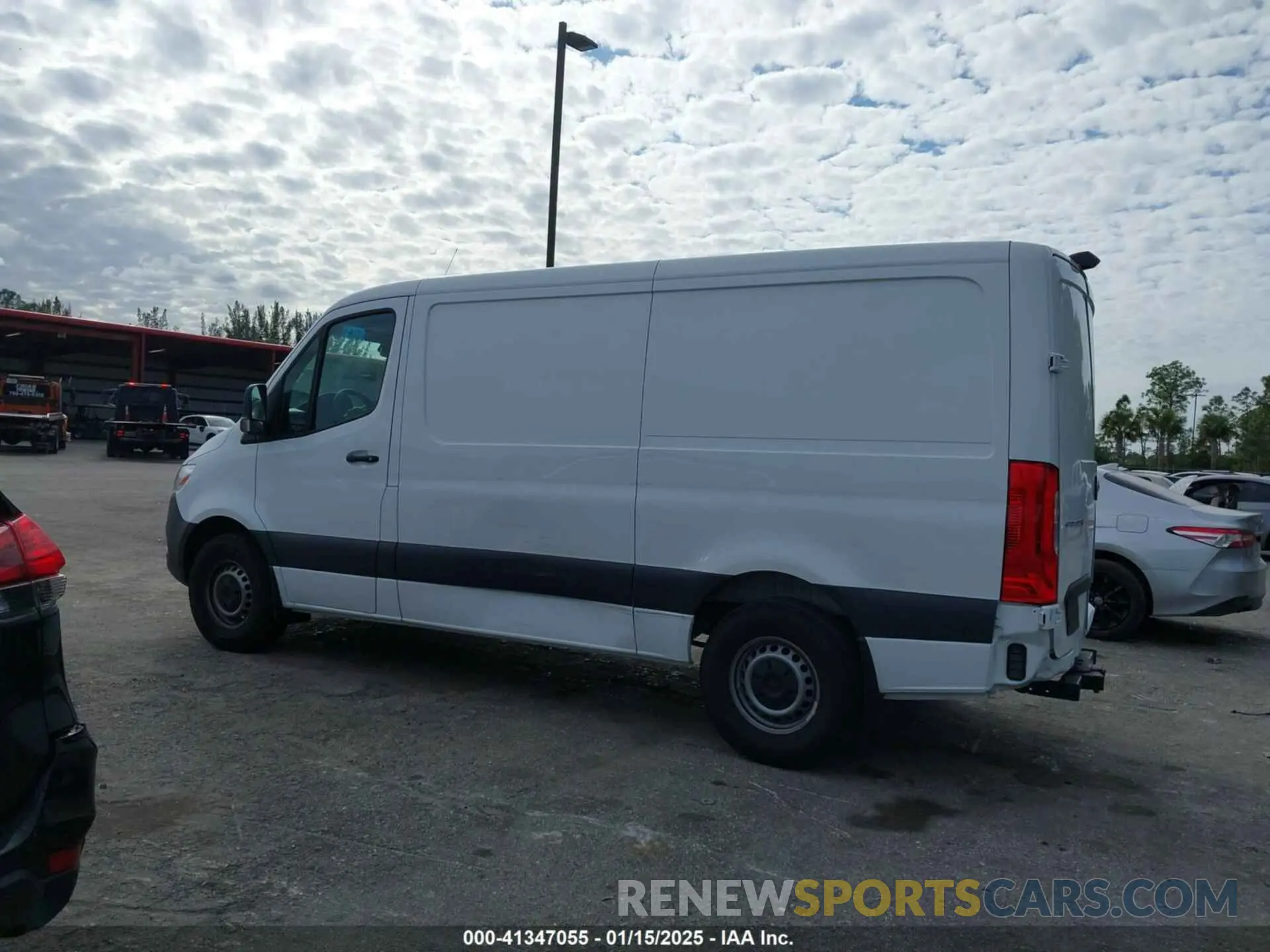 14 fotografías del automóvil dañado W1Y4KBHY4RT175862 MERCEDES-BENZ SPRINTER 2500 2024