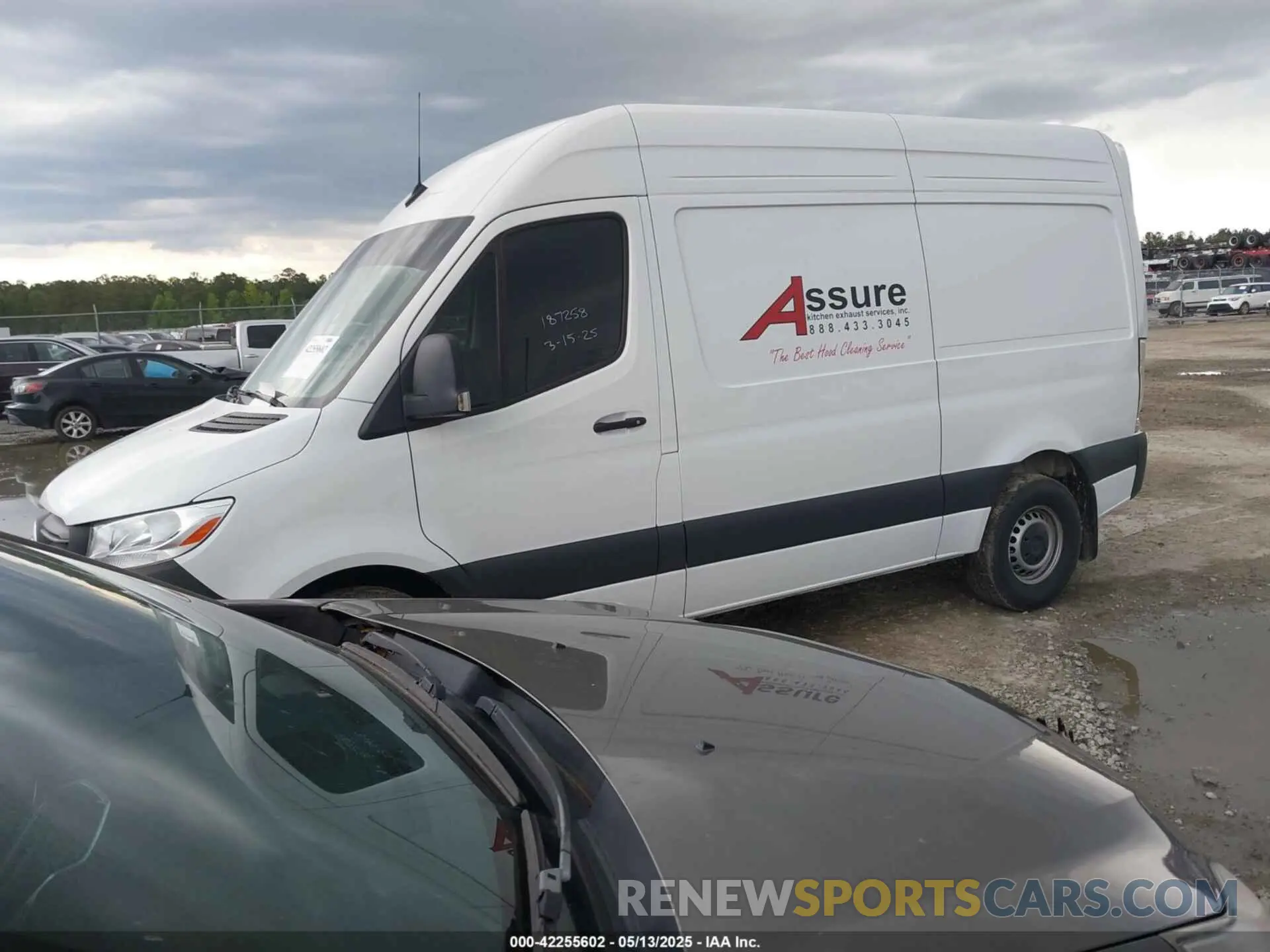 2 fotografías del automóvil dañado W1Y4KBHY5RT187258 MERCEDES-BENZ SPRINTER 2500 2024