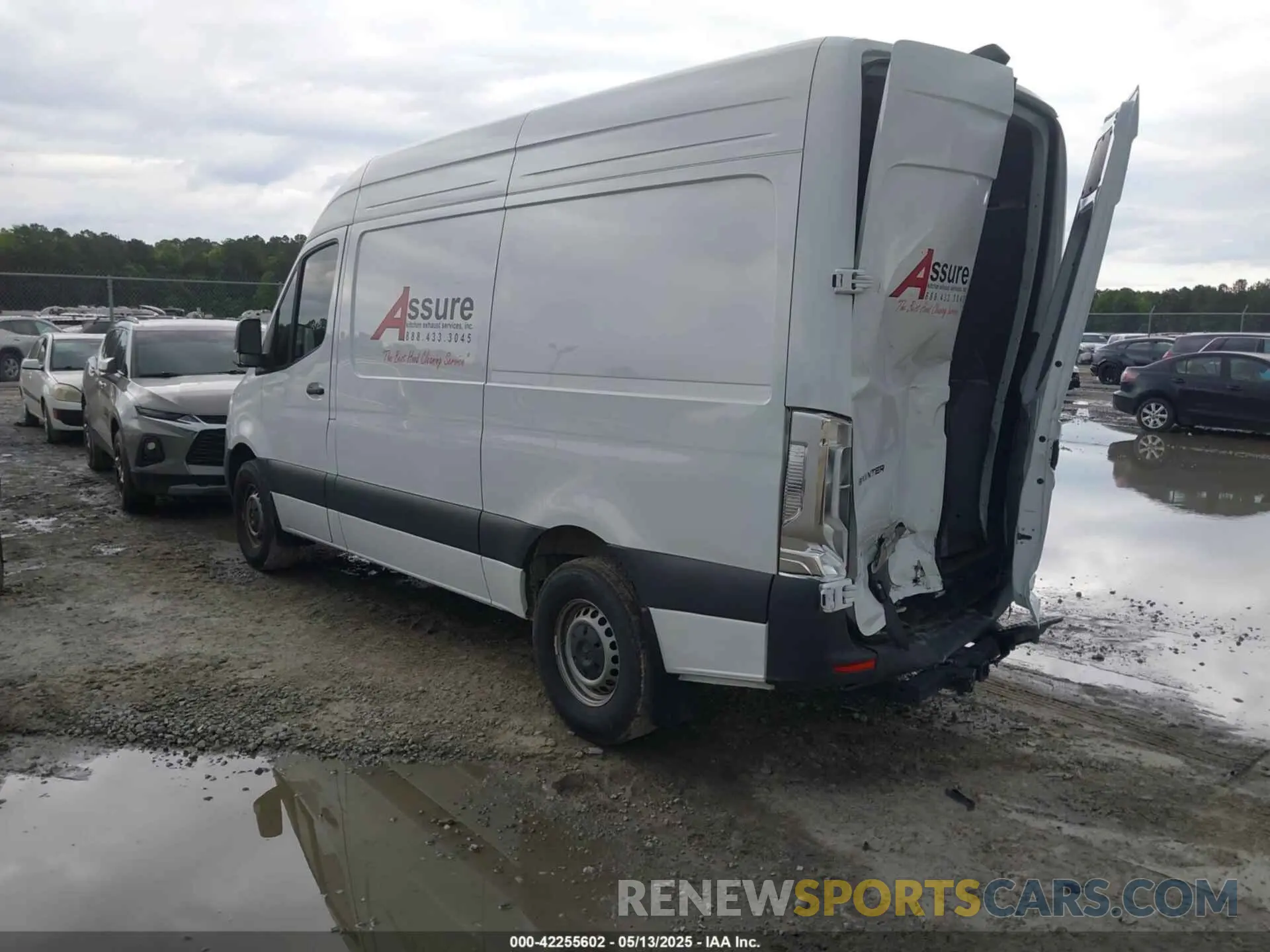 3 fotografías del automóvil dañado W1Y4KBHY5RT187258 MERCEDES-BENZ SPRINTER 2500 2024