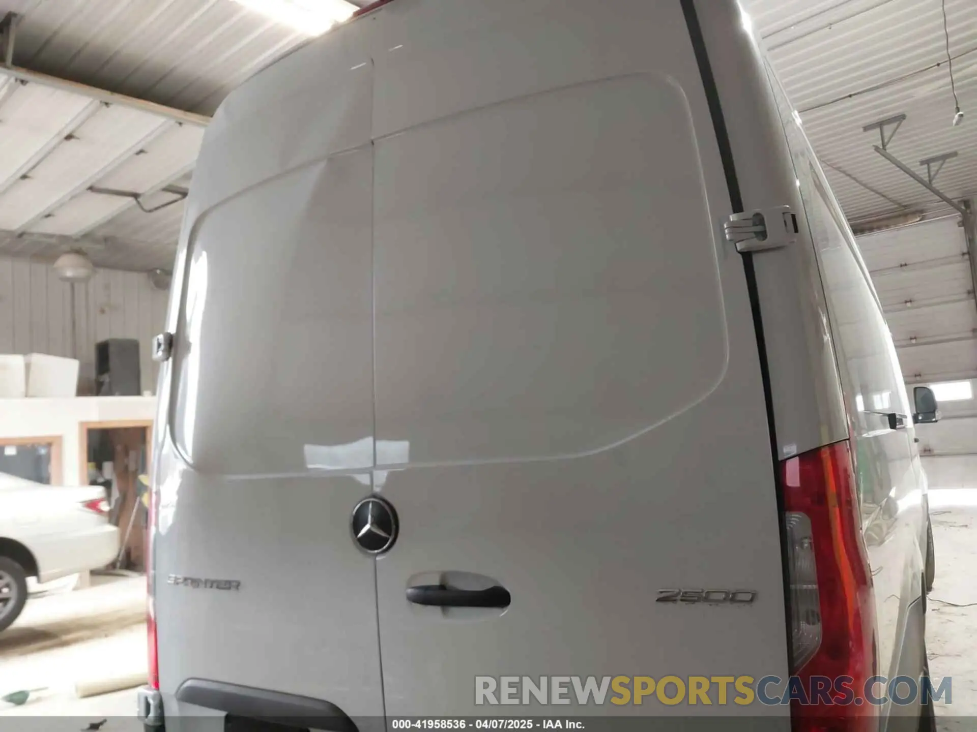 16 fotografías del automóvil dañado W1Y4NDHY7RT192772 MERCEDES-BENZ SPRINTER 2500 2024