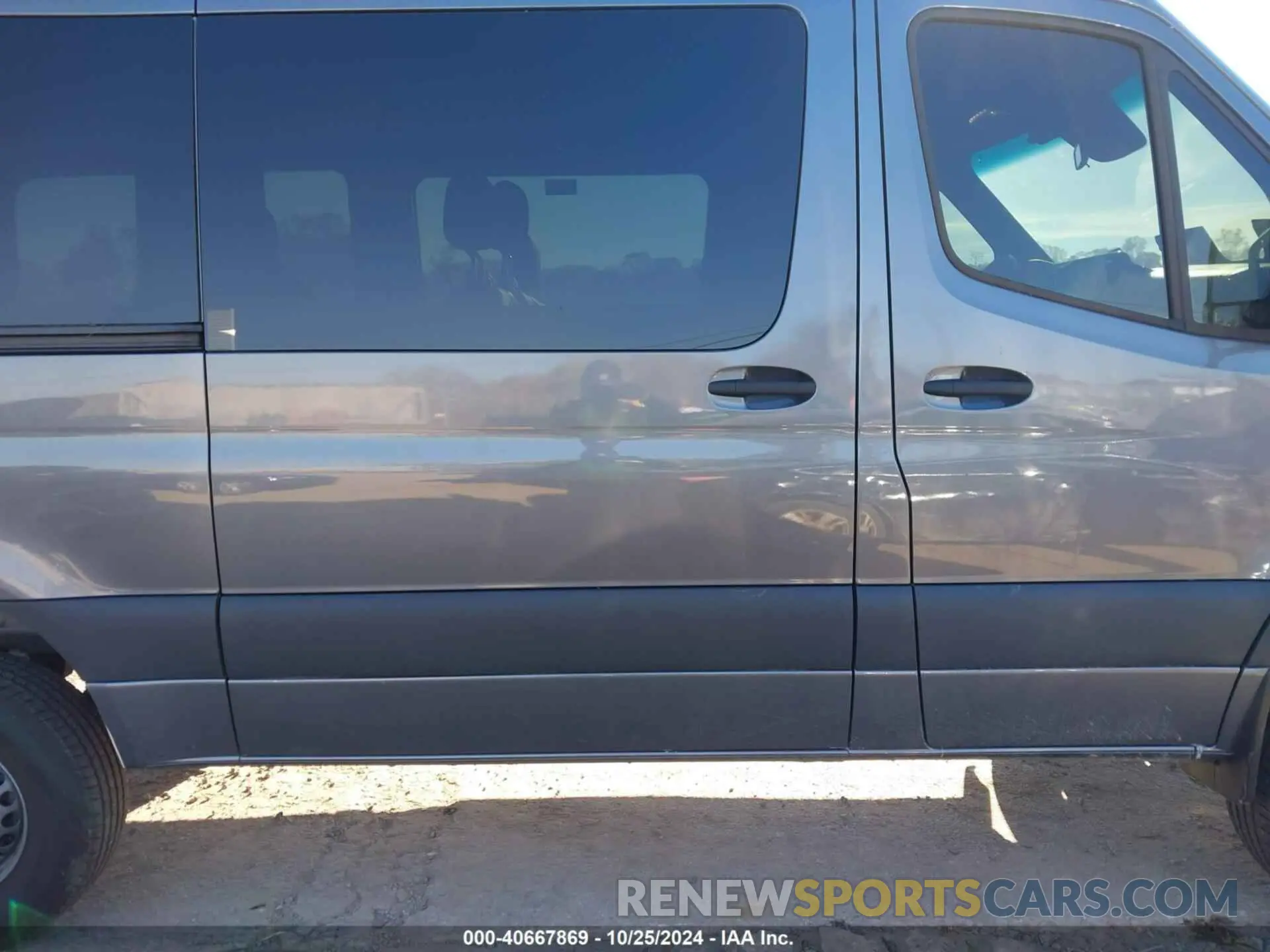13 fotografías del automóvil dañado W1Z4NFVYXRP642354 MERCEDES-BENZ SPRINTER 2500 2024