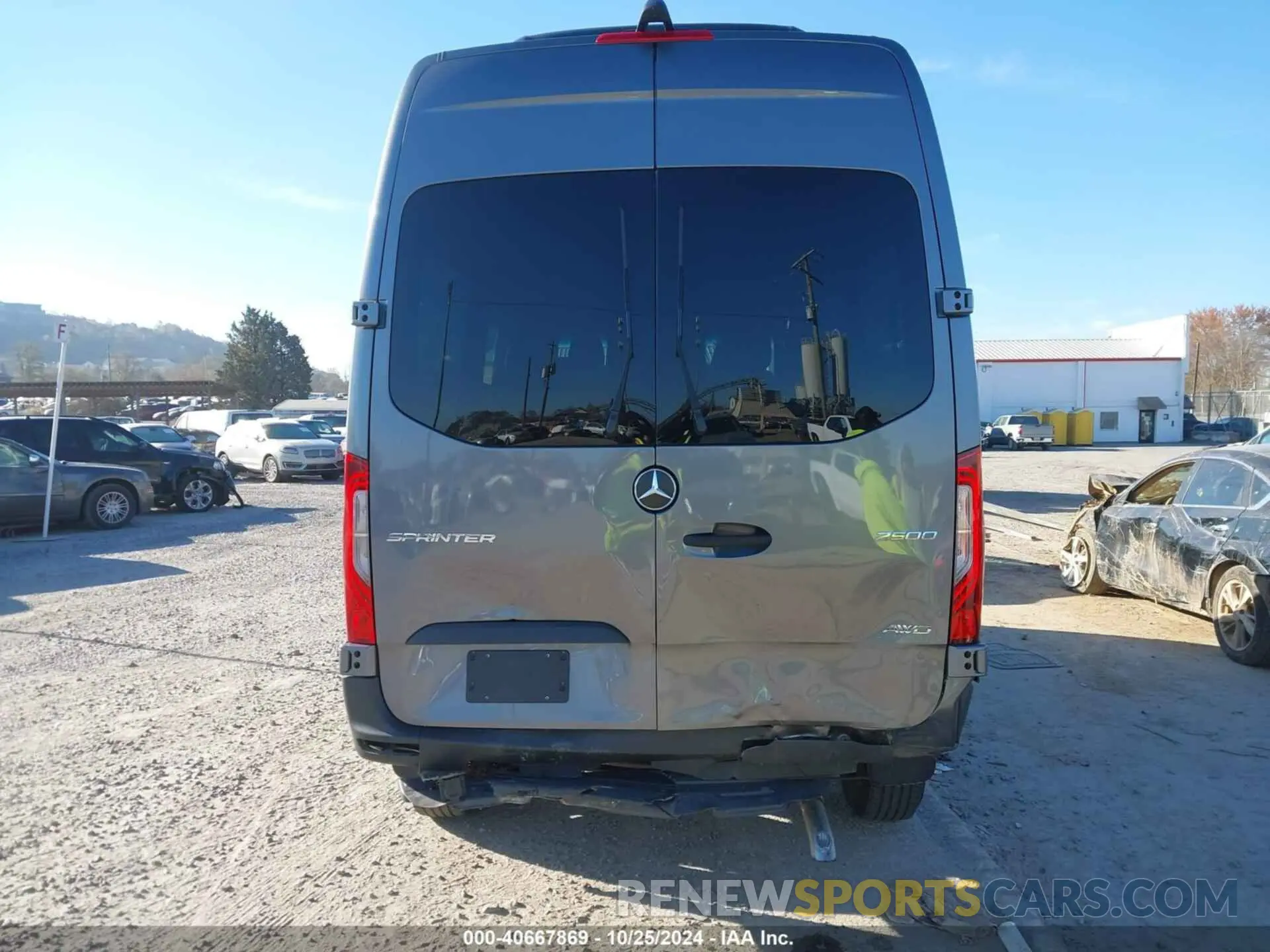 16 fotografías del automóvil dañado W1Z4NFVYXRP642354 MERCEDES-BENZ SPRINTER 2500 2024