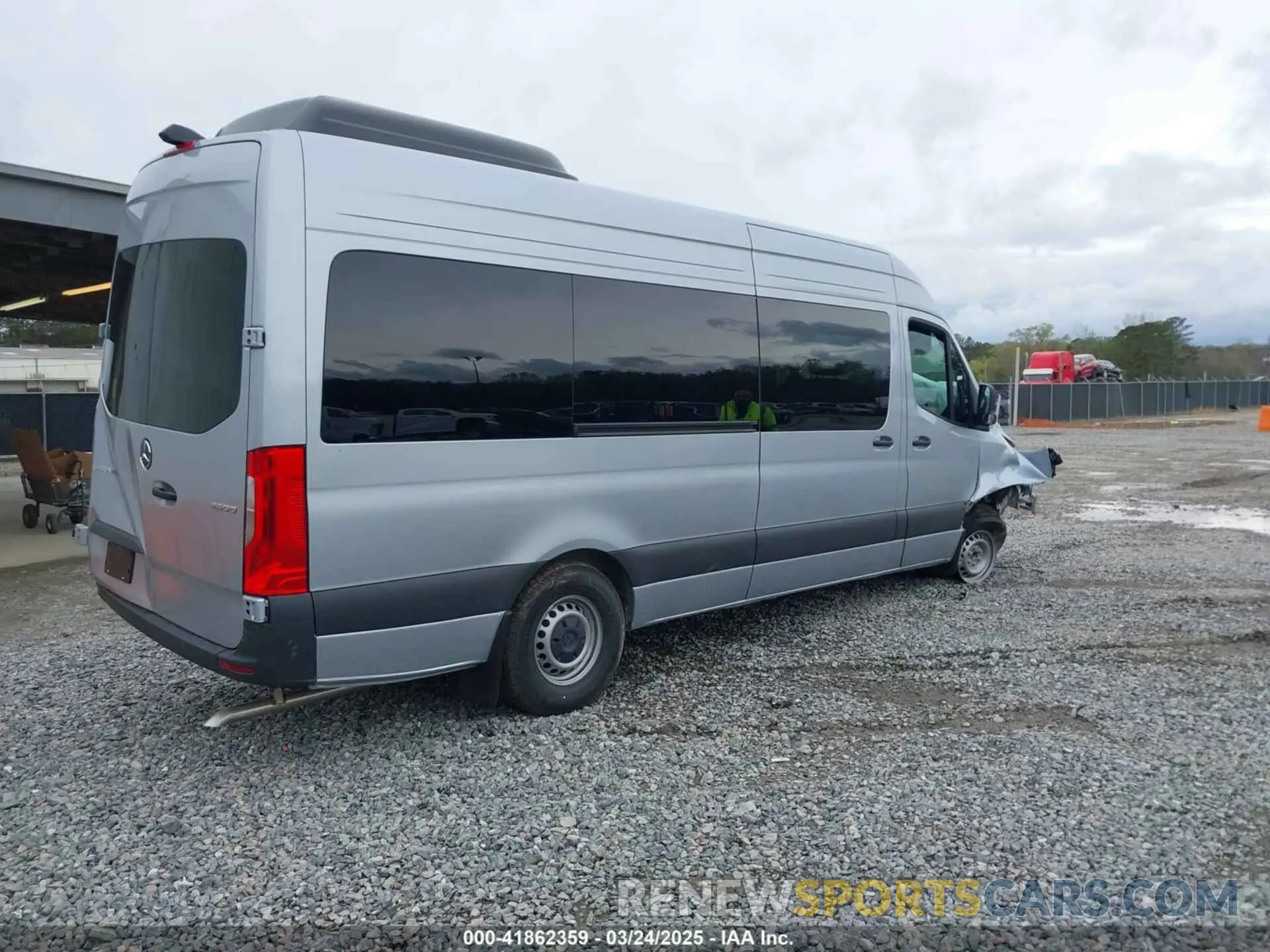 4 fotografías del automóvil dañado W1Z4KGHY1ST213191 MERCEDES-BENZ SPRINTER 2500 2025