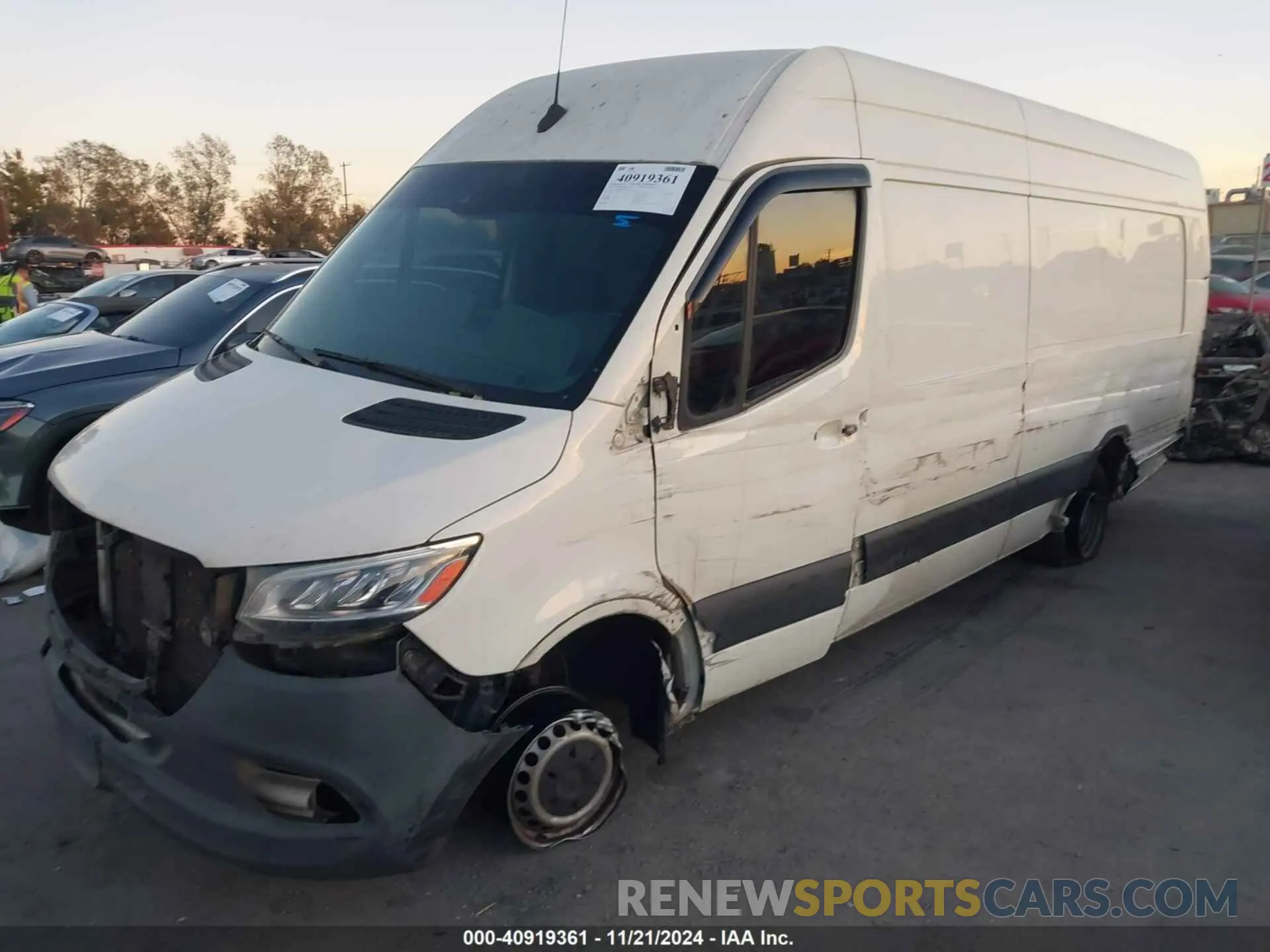 2 fotografías del automóvil dañado W1Y5EDHYXMT075717 MERCEDES-BENZ SPRINTER 3500 2021