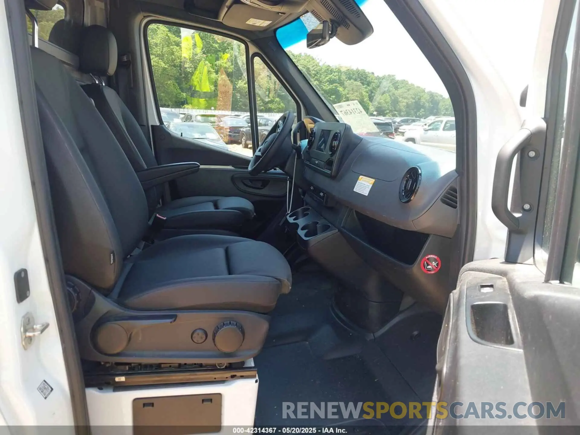 5 fotografías del automóvil dañado W1Y5NDHY0PT151580 MERCEDES-BENZ SPRINTER 3500 2023