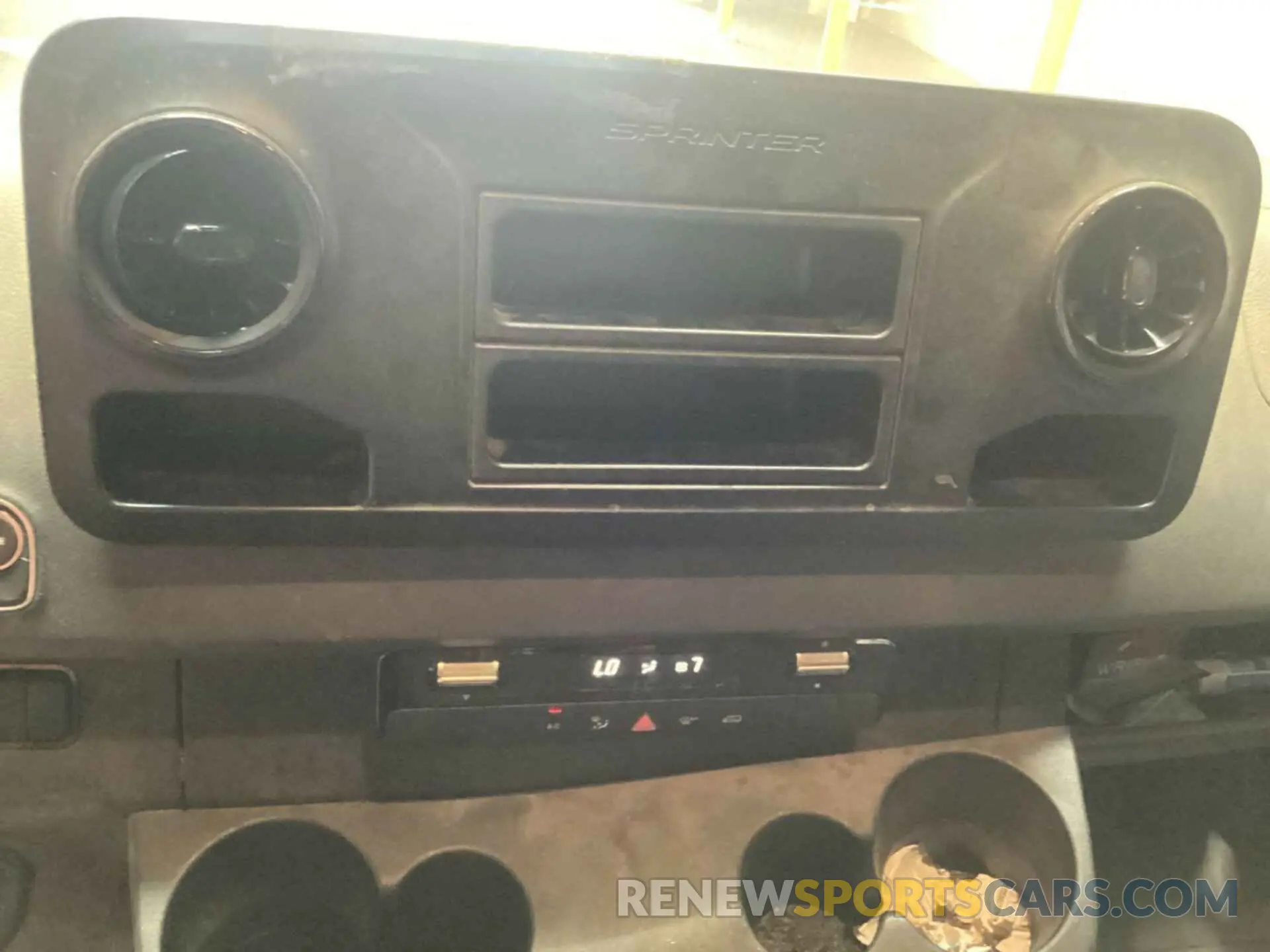 27 fotografías del automóvil dañado WD3PF4CC1KP025567 MERCEDES-BENZ SPRINTER 3500XD 2019