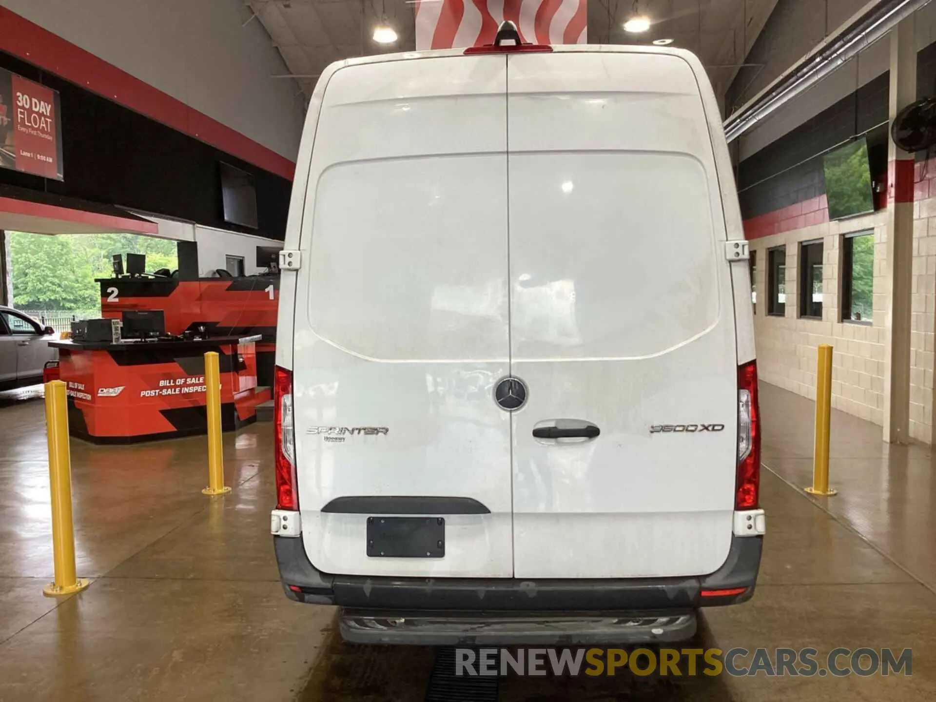 33 fotografías del automóvil dañado WD3PF4CC1KP025567 MERCEDES-BENZ SPRINTER 3500XD 2019