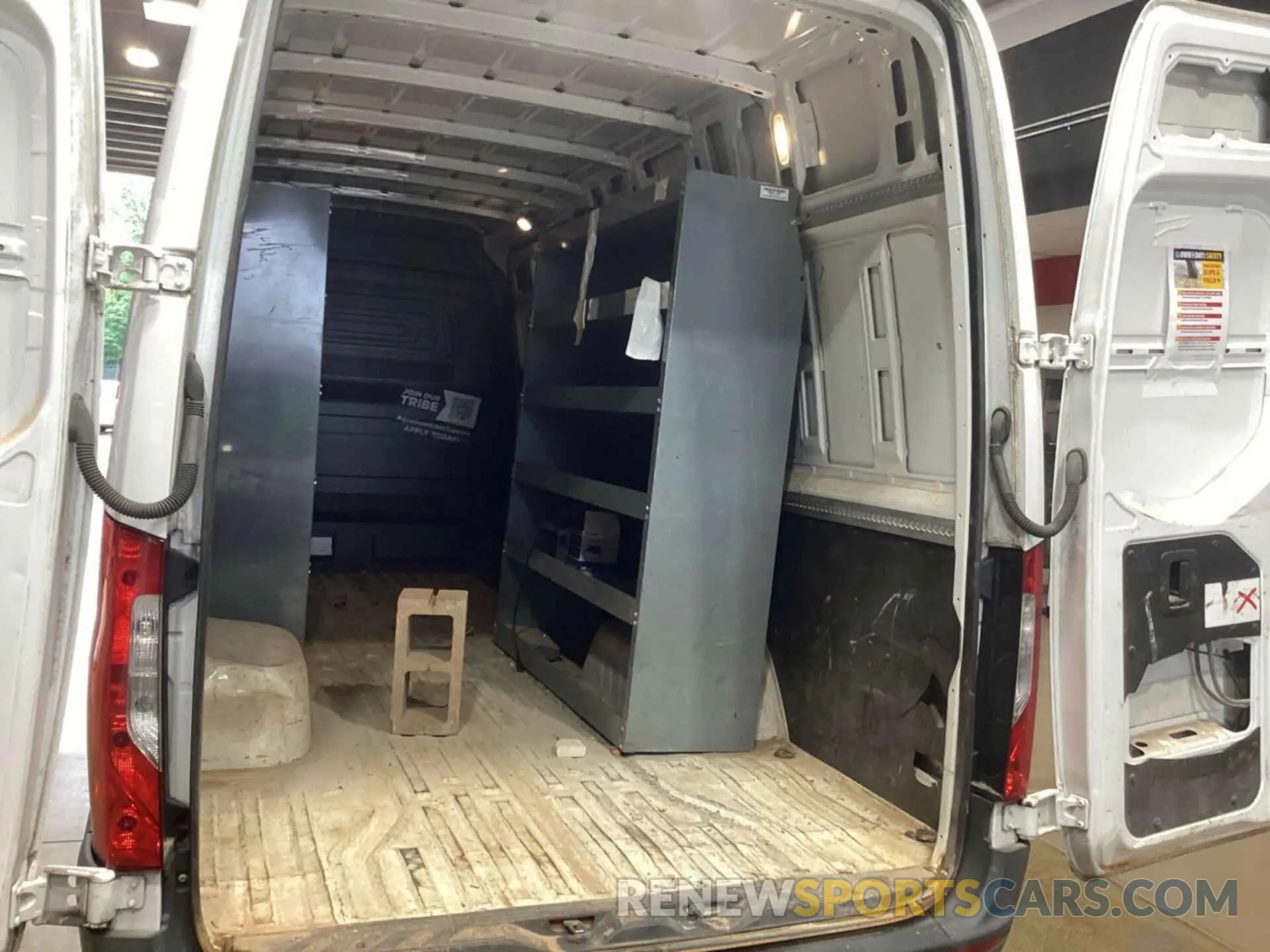 38 fotografías del automóvil dañado WD3PF4CC1KP025567 MERCEDES-BENZ SPRINTER 3500XD 2019