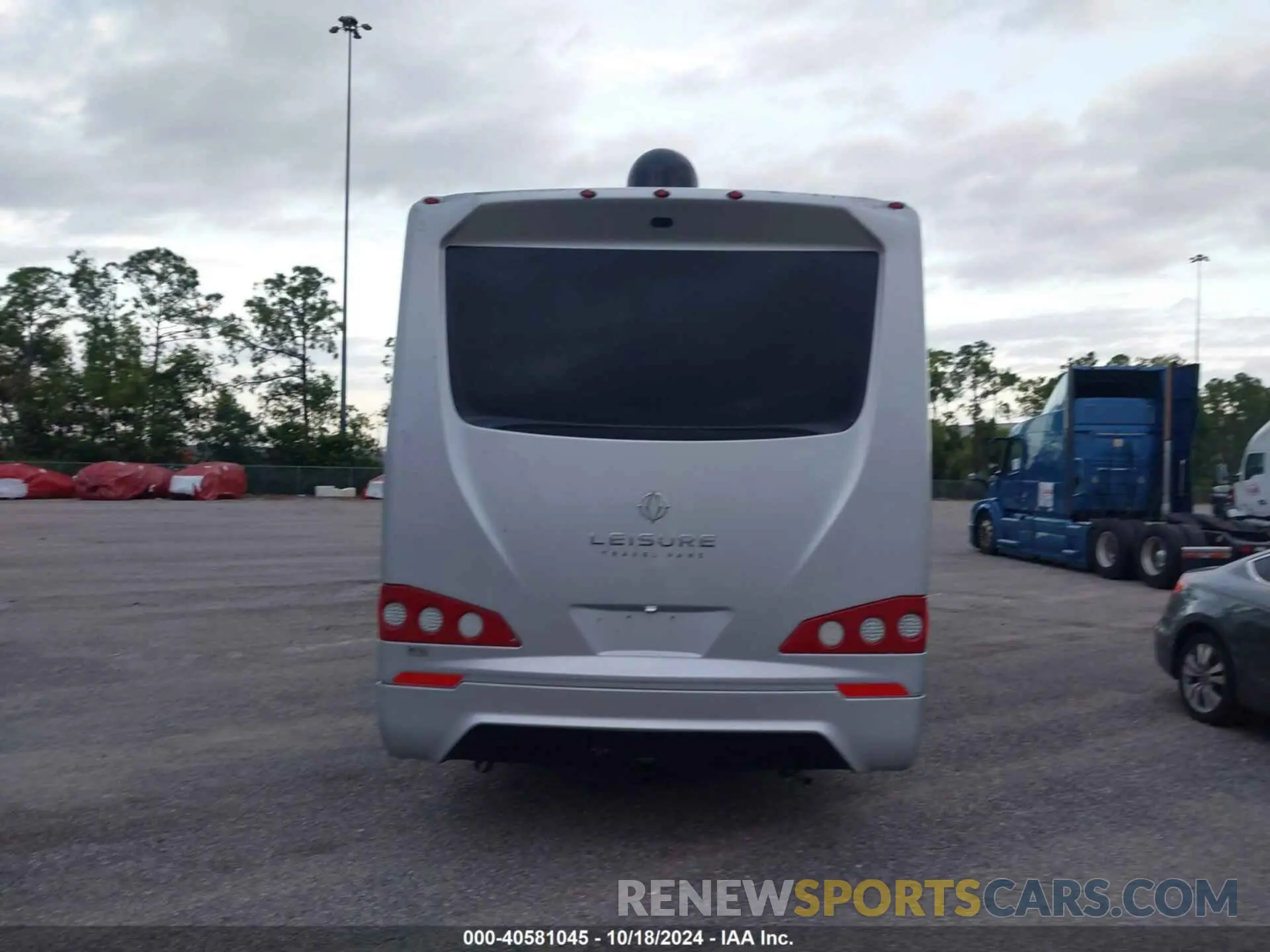 15 fotografías del automóvil dañado W1X8E33Y1NN193728 MERCEDES-BENZ SPRINTER 3500XD 2022