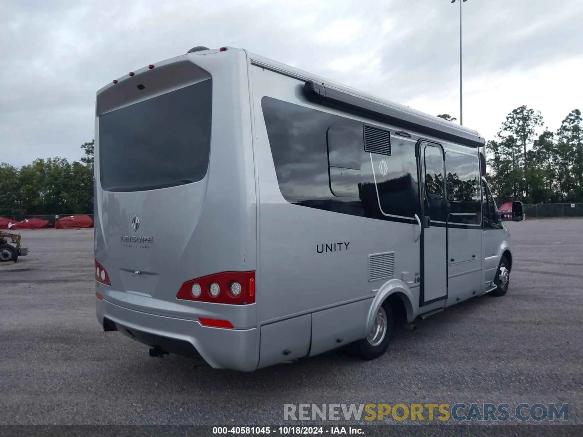 4 fotografías del automóvil dañado W1X8E33Y1NN193728 MERCEDES-BENZ SPRINTER 3500XD 2022