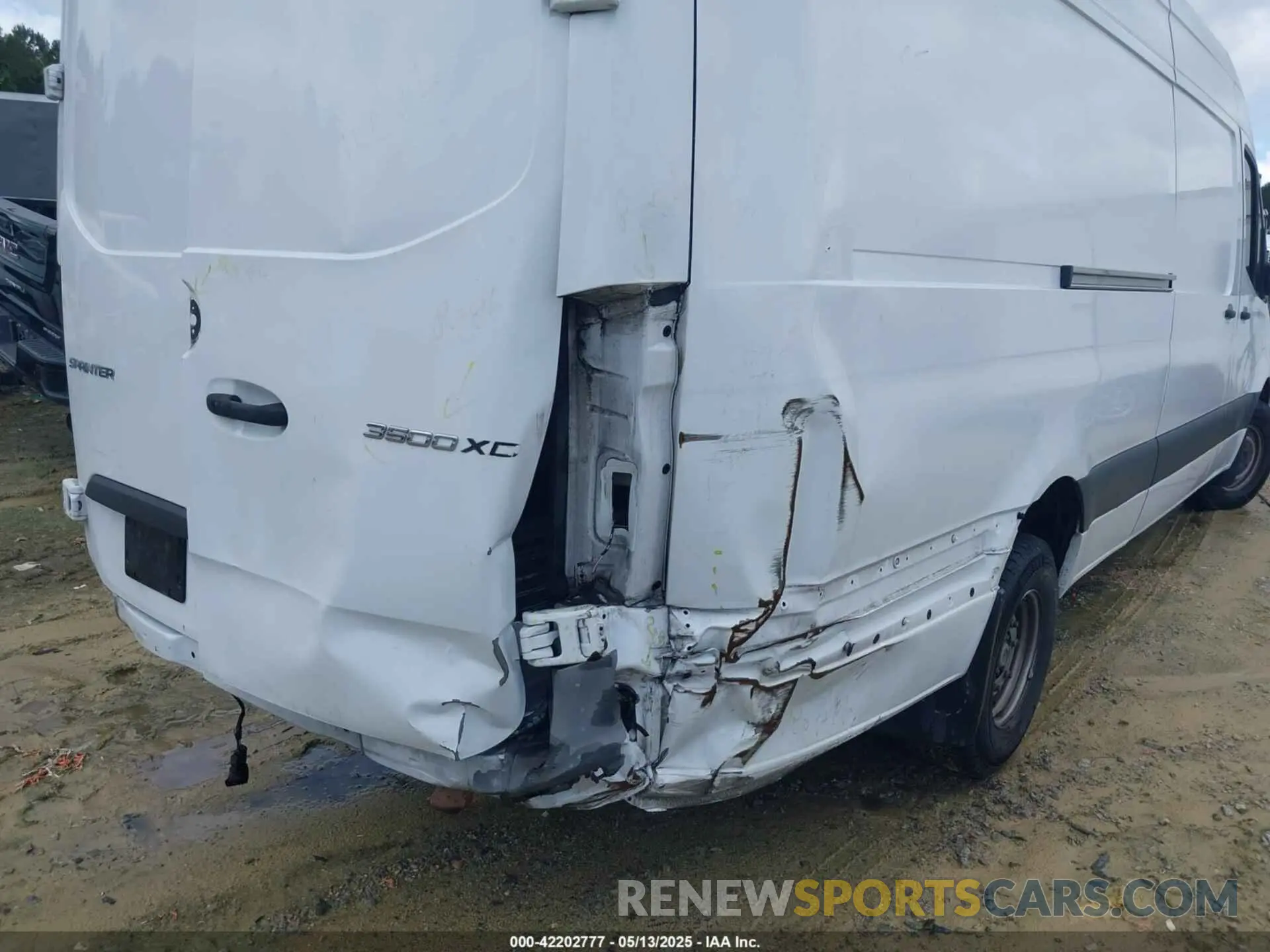 11 fotografías del automóvil dañado W1Y8ED3Y4NT083379 MERCEDES-BENZ SPRINTER 3500XD 2022