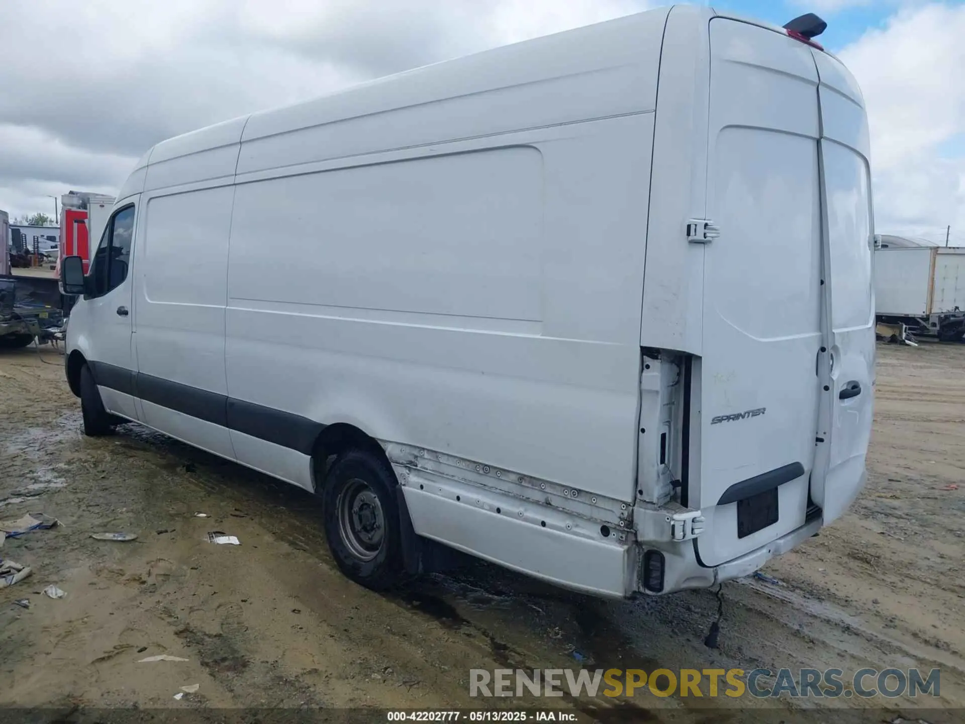 3 fotografías del automóvil dañado W1Y8ED3Y4NT083379 MERCEDES-BENZ SPRINTER 3500XD 2022