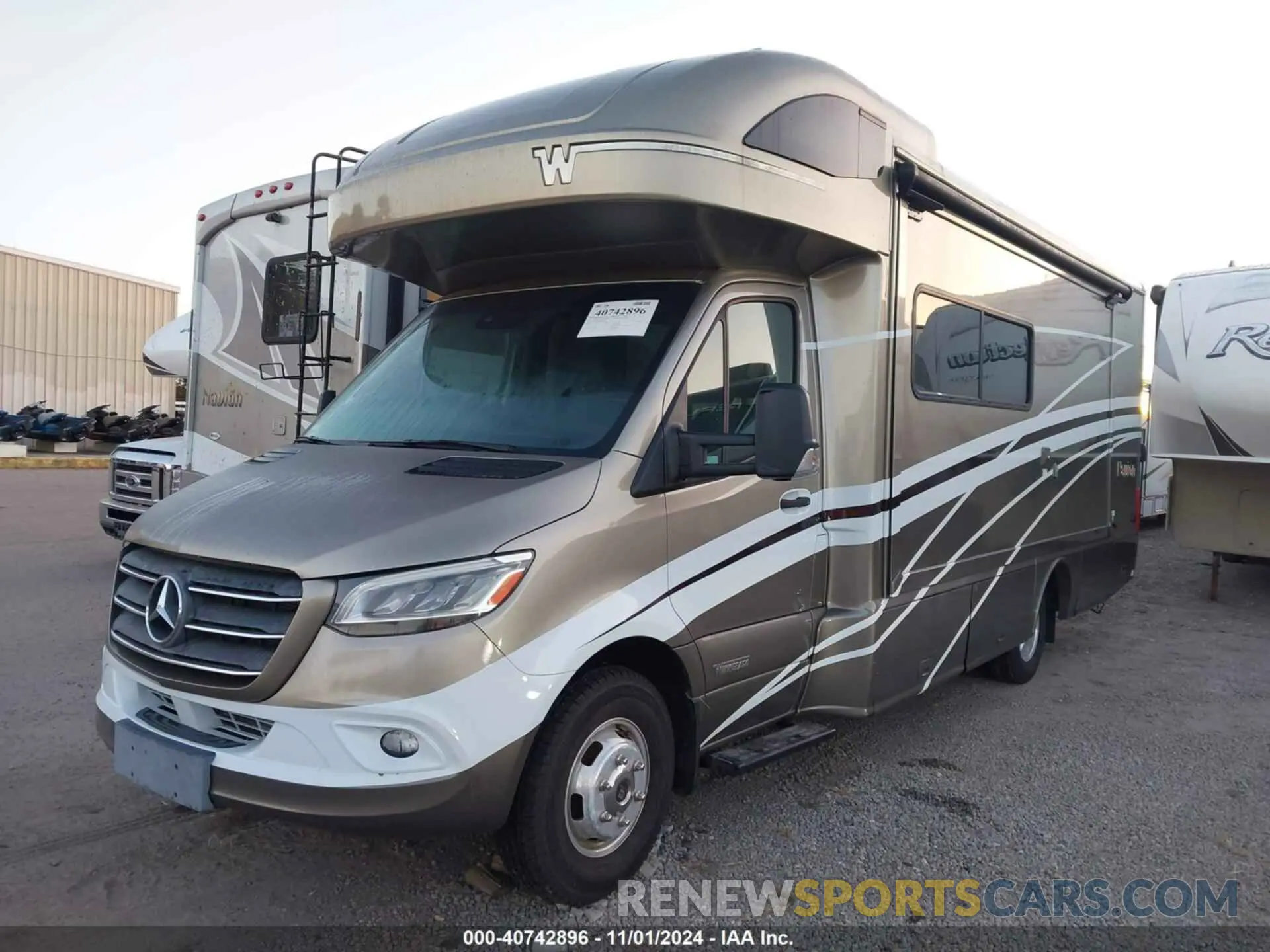 2 fotografías del automóvil dañado WDAPF4CD3KN020142 MERCEDES-BENZ SPRINTER 4500 2020