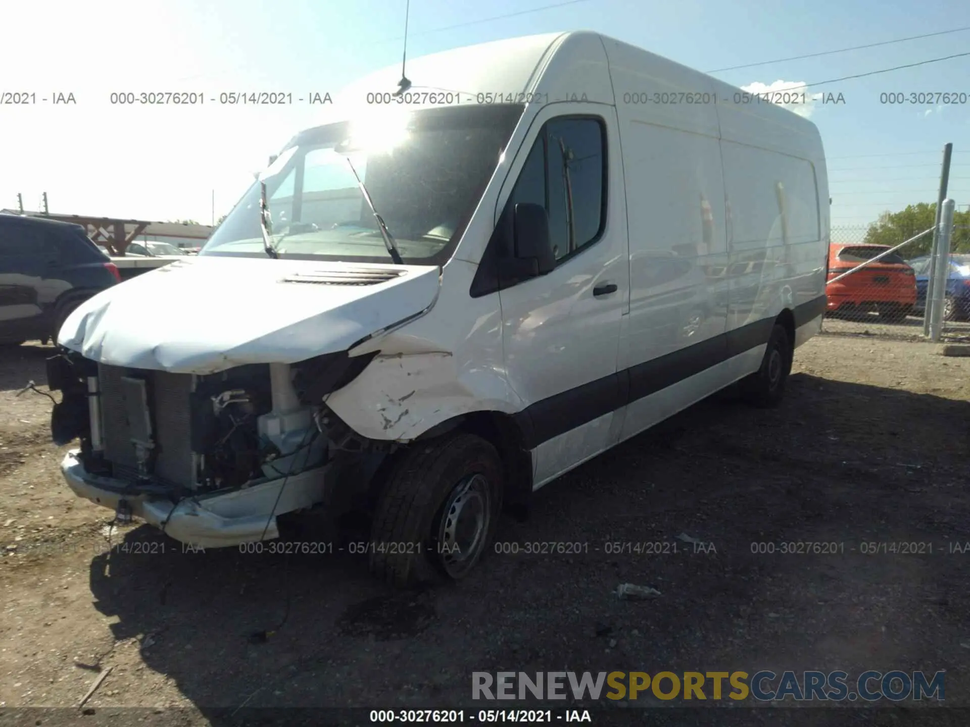 2 fotografías del automóvil dañado W1W4EDHY8LT024591 MERCEDES-BENZ SPRINTER CARGO VAN 2020