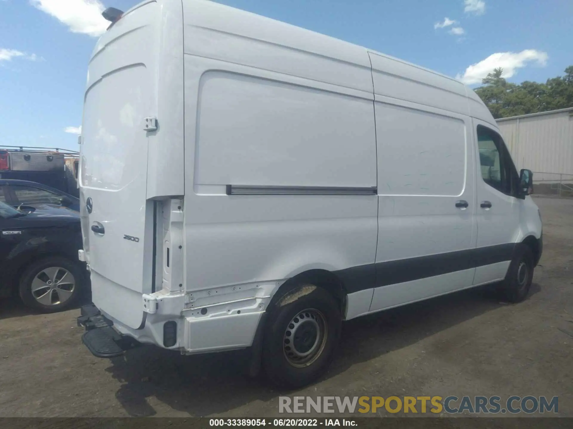4 fotografías del automóvil dañado W1Y4EBHYXLT026077 MERCEDES-BENZ SPRINTER CARGO VAN 2020