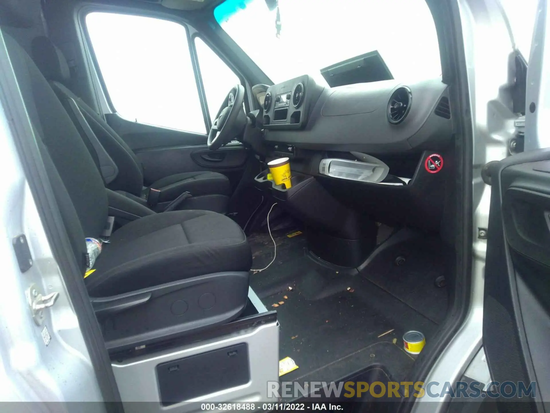 5 fotografías del automóvil dañado W1Y4ECHY1LT026023 MERCEDES-BENZ SPRINTER CARGO VAN 2020
