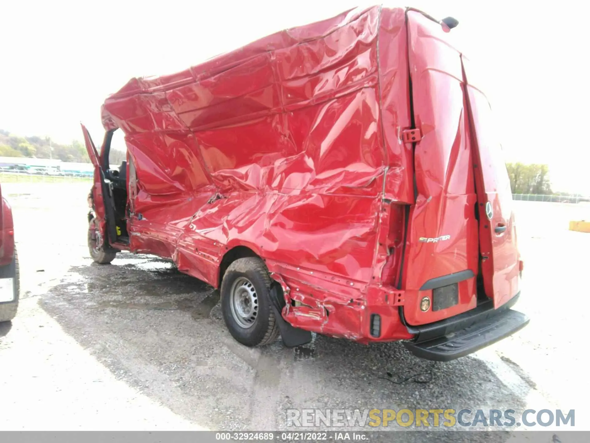3 fotografías del automóvil dañado W1Y4ECHYXLT033276 MERCEDES-BENZ SPRINTER CARGO VAN 2020