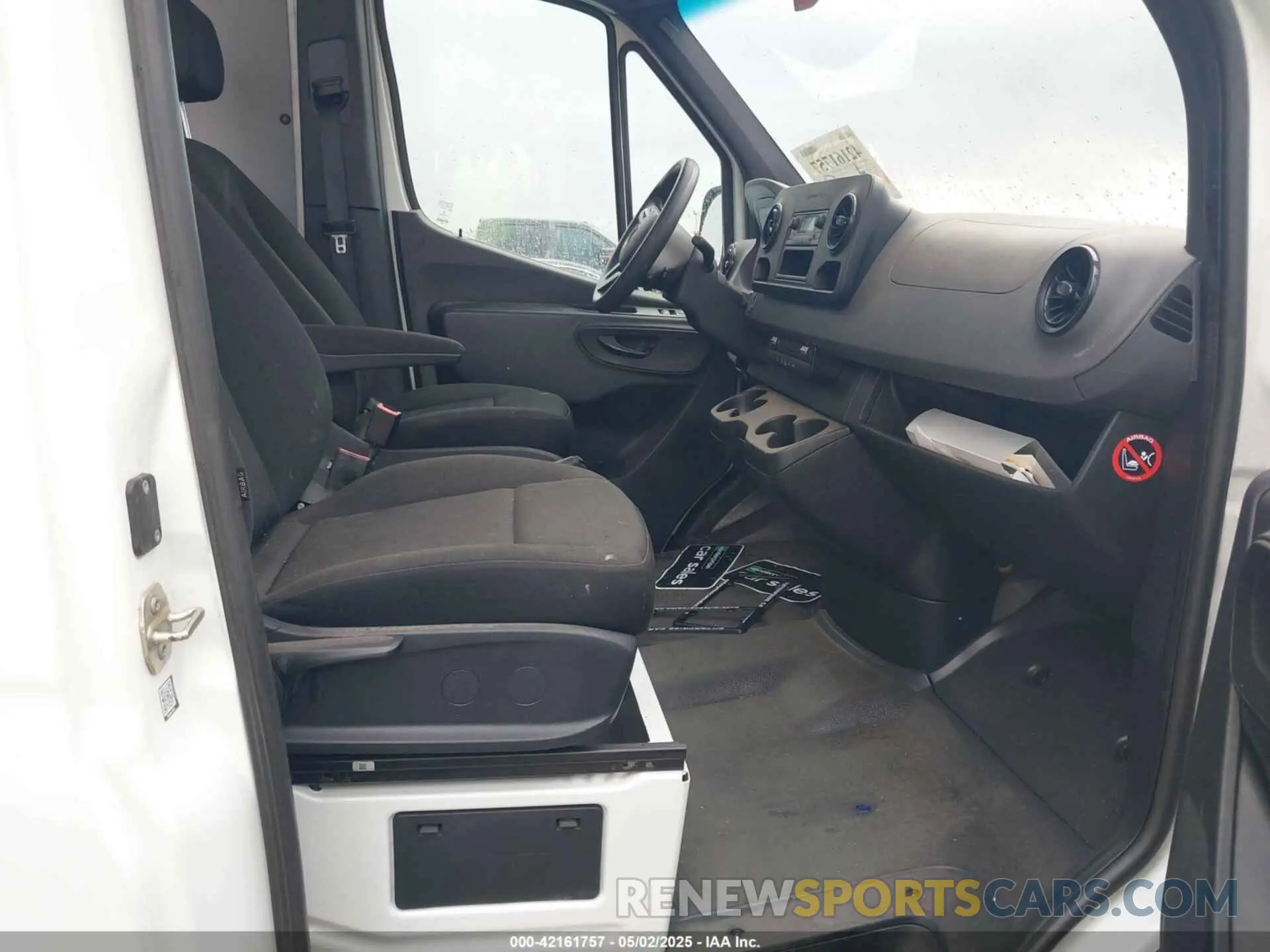 5 fotografías del automóvil dañado W1Y4DBHY0MT054085 MERCEDES-BENZ SPRINTER CARGO VAN 2021