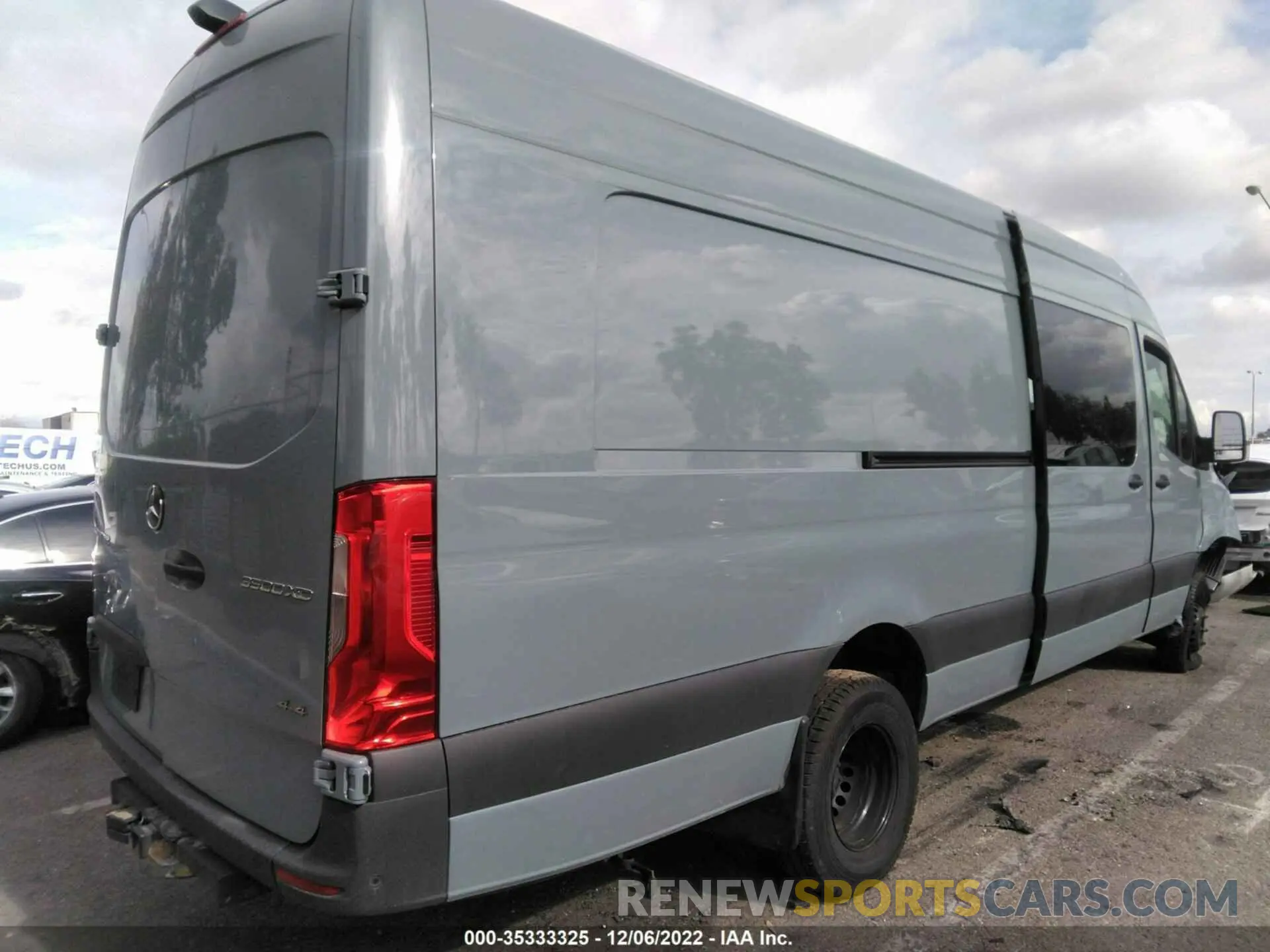 3 fotografías del automóvil dañado W1W8ED6Y5NT099790 MERCEDES-BENZ SPRINTER CARGO VAN 2022