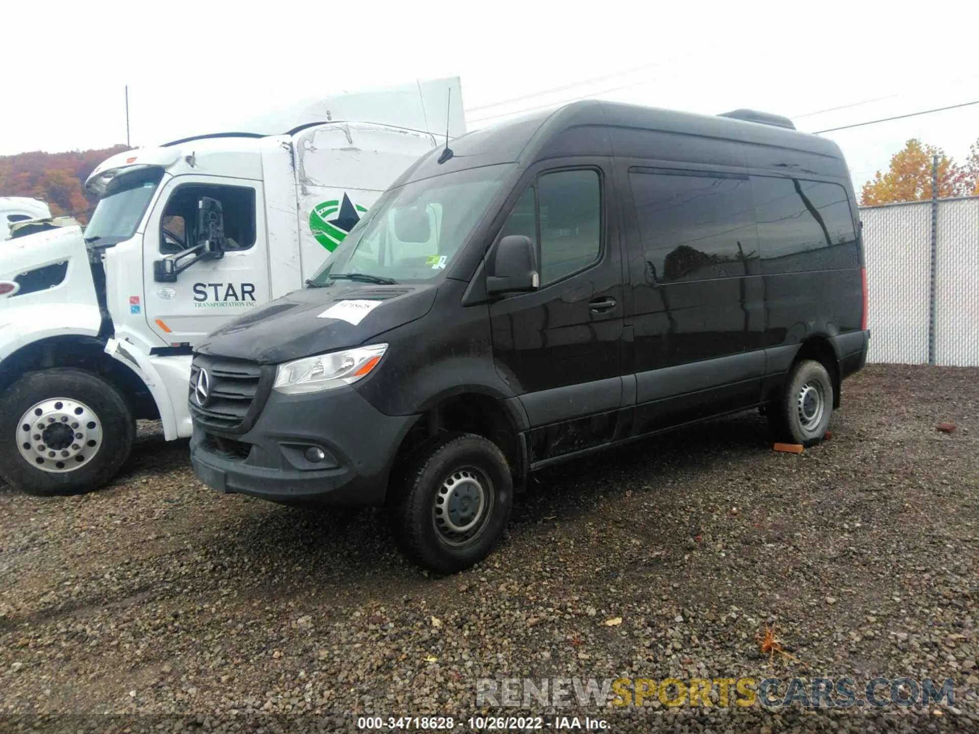 2 fotografías del automóvil dañado WDZFF0CD5KT015358 MERCEDES-BENZ SPRINTER PASSENGER VAN 2019