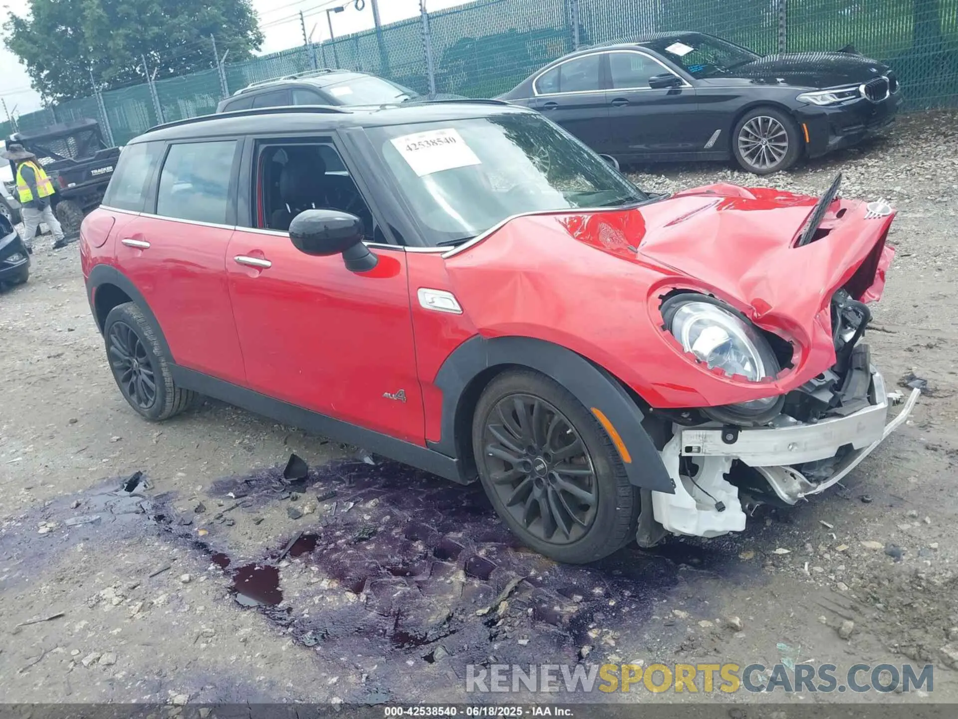 1 fotografías del automóvil dañado WMWXJ1C03L2M11072 MINI CLUBMAN 2020