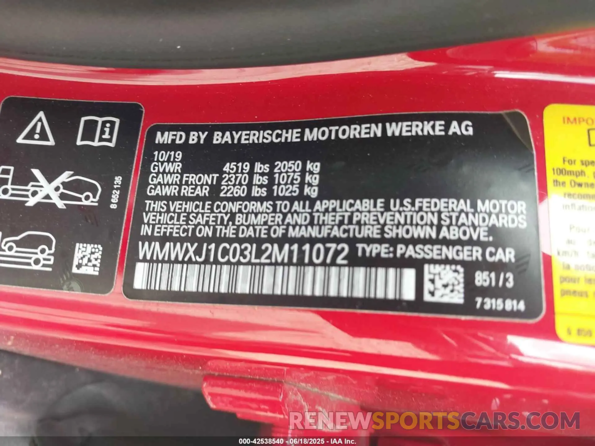 9 fotografías del automóvil dañado WMWXJ1C03L2M11072 MINI CLUBMAN 2020