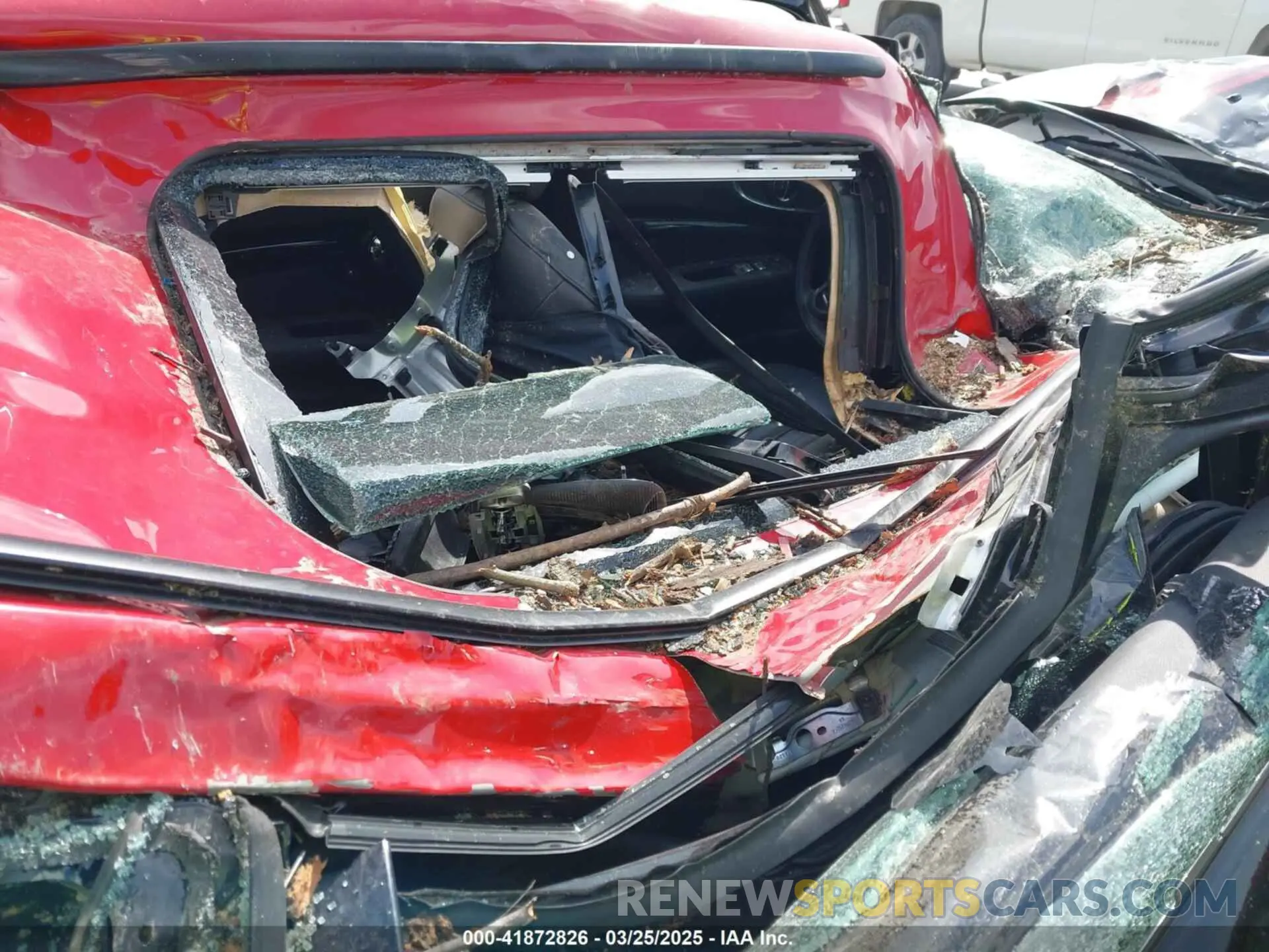 8 fotografías del automóvil dañado WMWJZ9C08M2N75173 MINI CLUBMAN 2021